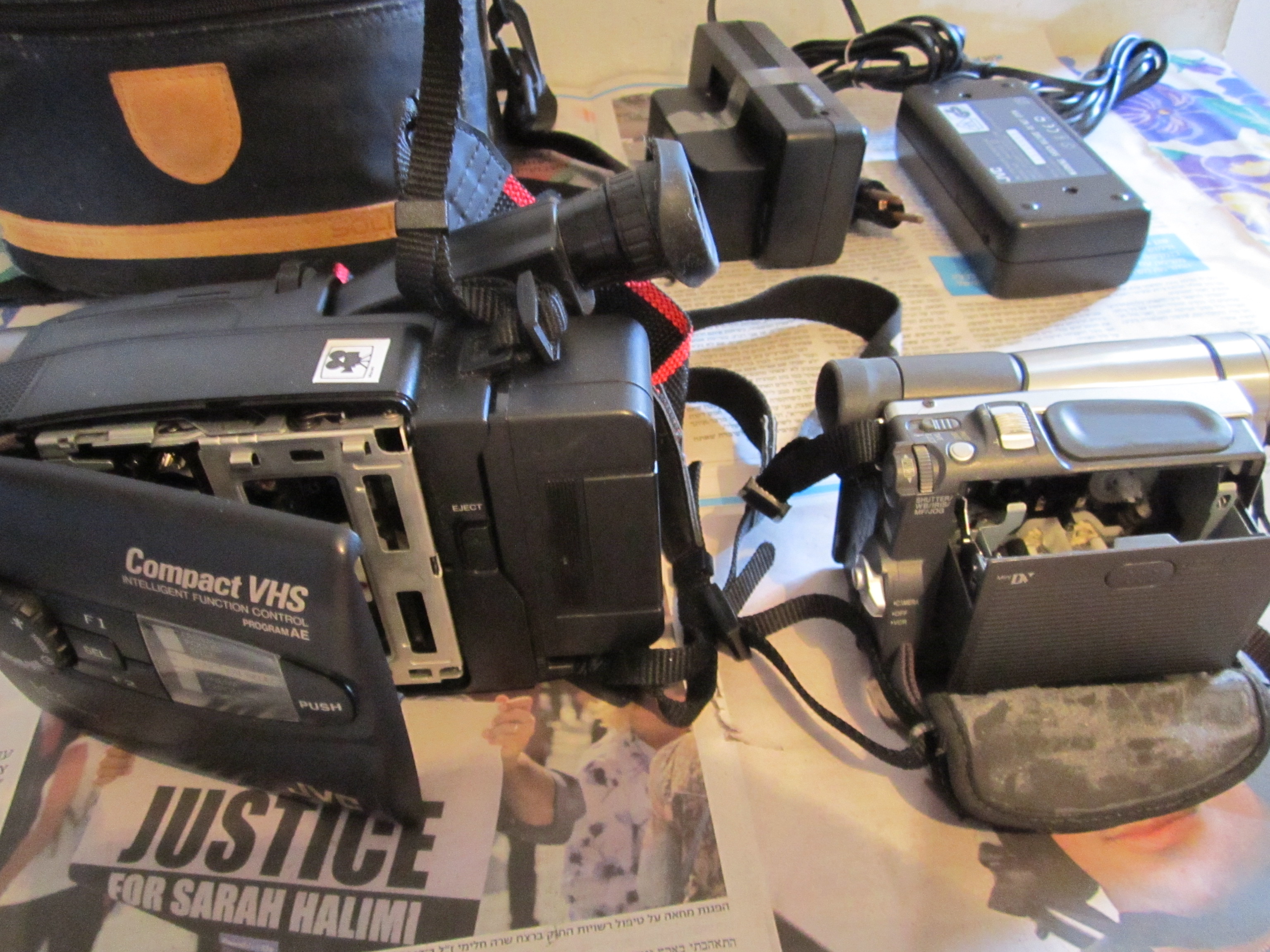 תמונה 3 ,3מצלמות וידיאו ואביזרים למכירה בקרית מוצקין צילום  מצלמת וידאו
