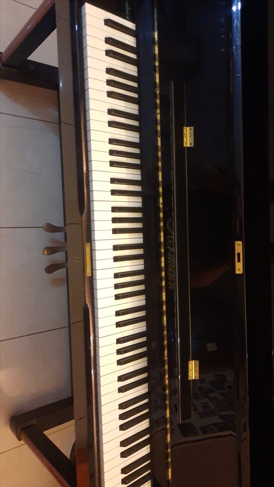 תמונה 3 ,פסנתר למכירה באור יהודה כלי נגינה  פסנתר