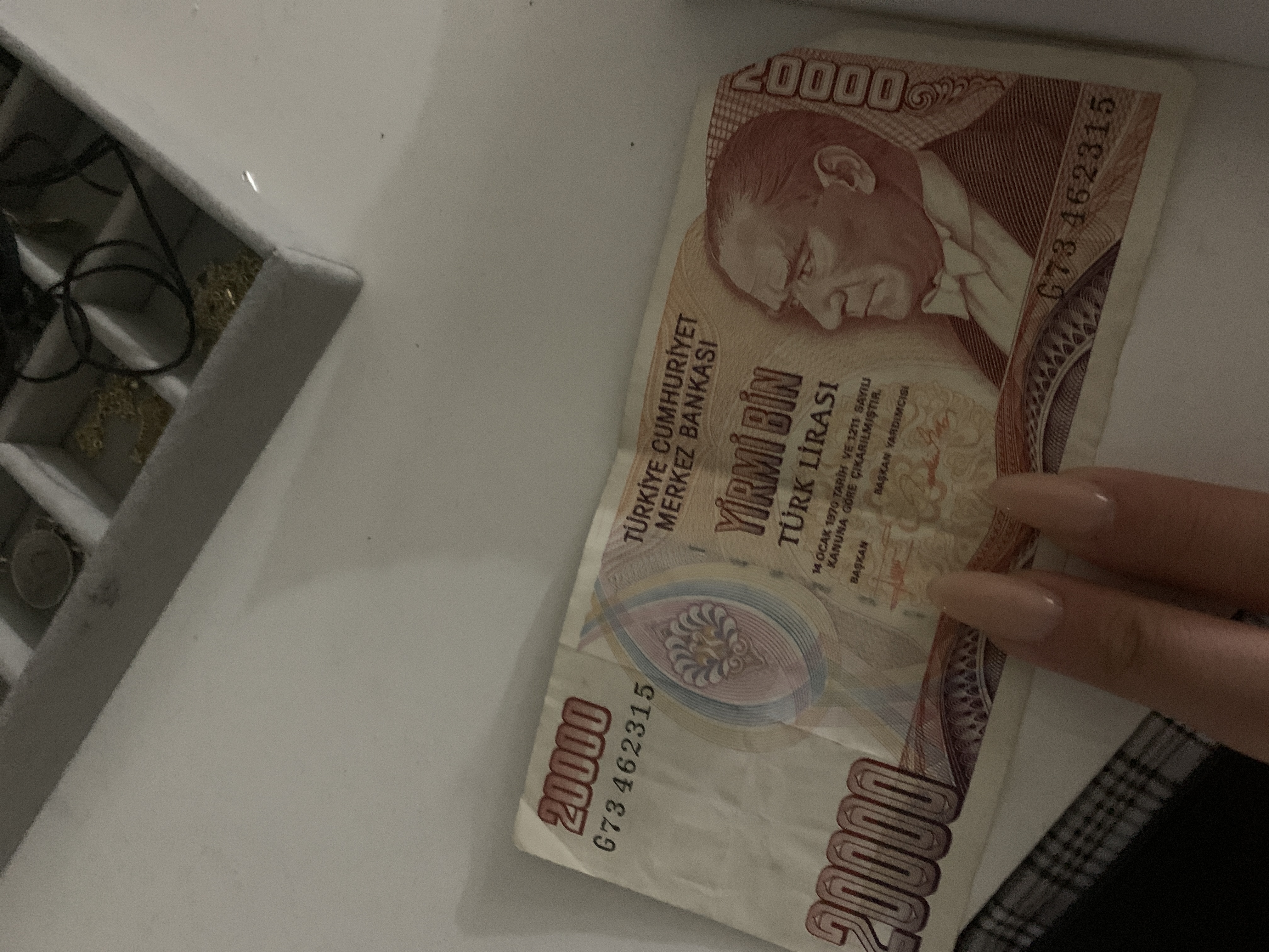 תמונה 1 ,שטר טורקי של 20,000 למכירה במודיעין-מכבים-רעות אספנות  מטבעות ושטרות