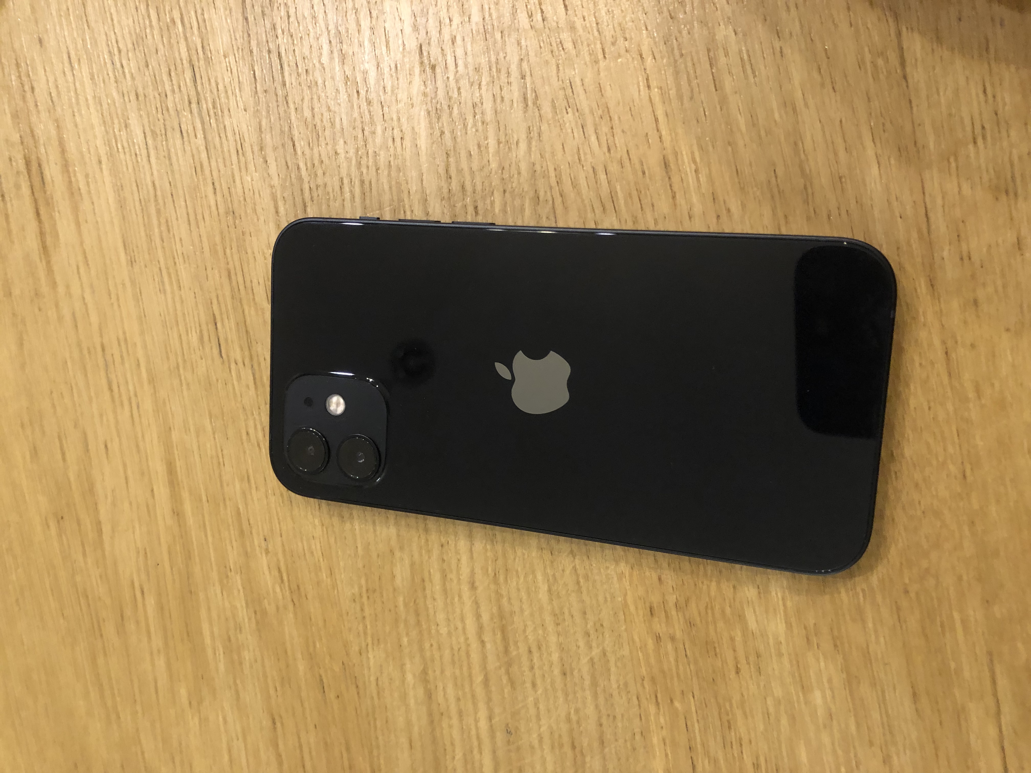 תמונה 1 ,אייפון12 שחור מט למכירה בחצור הגלילית סלולרי  סמארטפונים