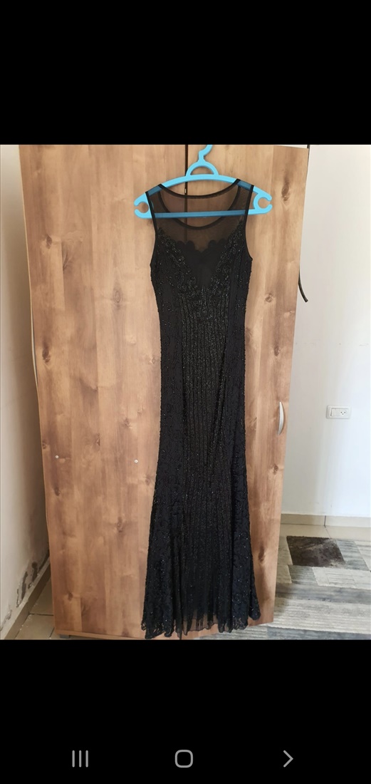 תמונה 2 ,שמלת ערב למכירה בחורפיש יד-שניה לנשים  בגדי נשים