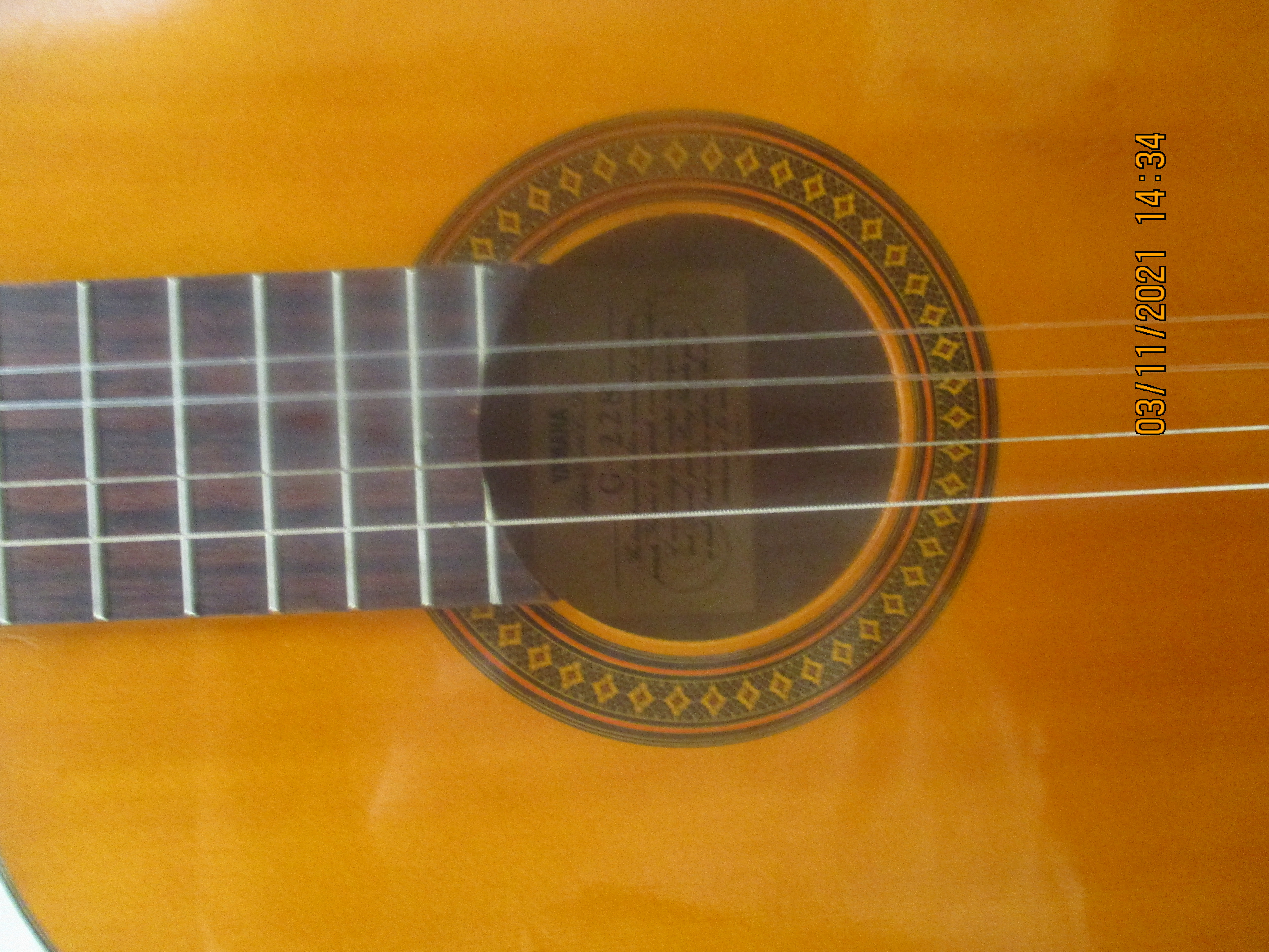 תמונה 5 ,גיטרה ימאהה G228 למכירה בבני ברק כלי נגינה  גיטרה קלאסית