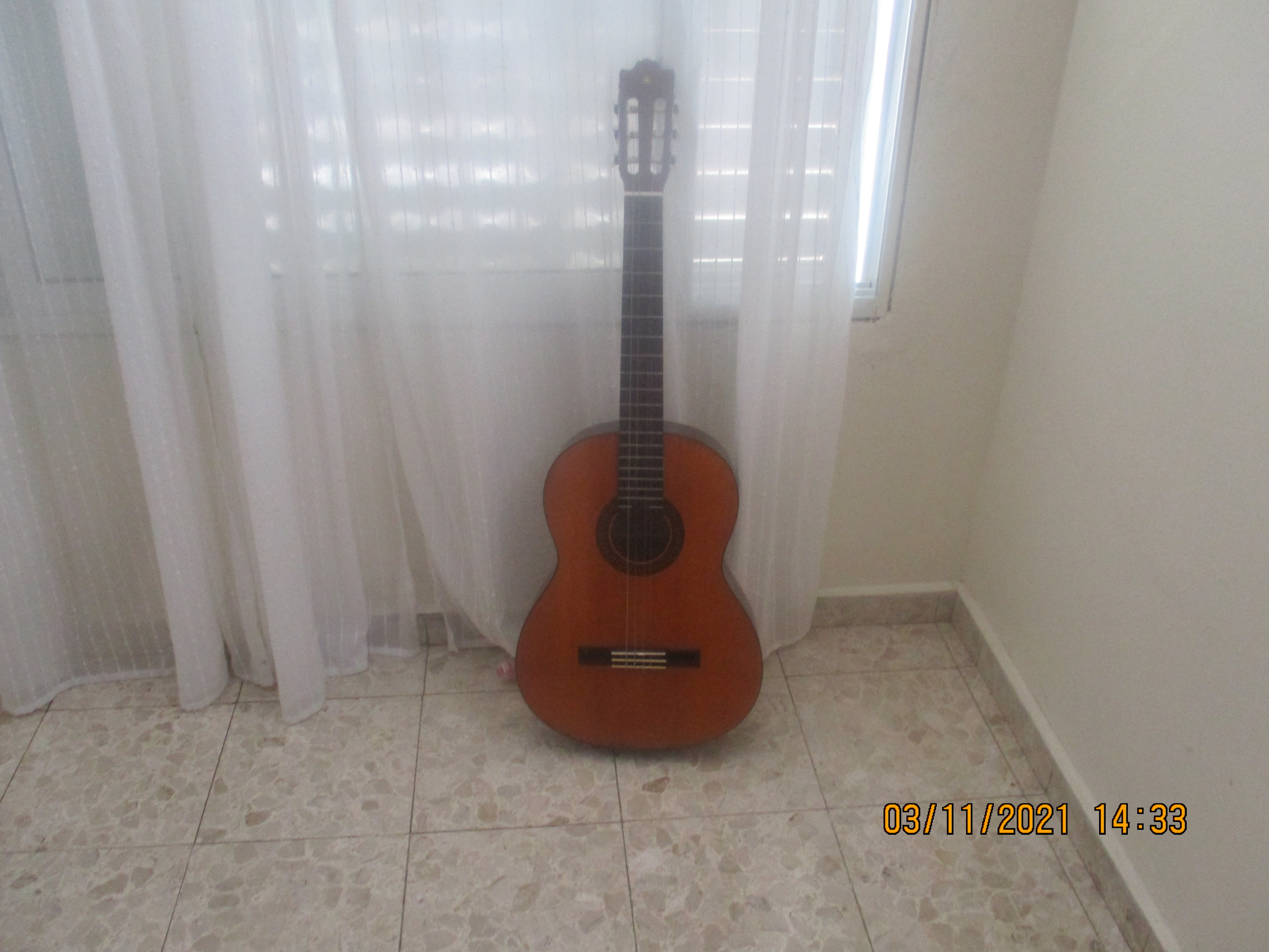 תמונה 1 ,גיטרה ימאהה G228 למכירה בבני ברק כלי נגינה  גיטרה קלאסית