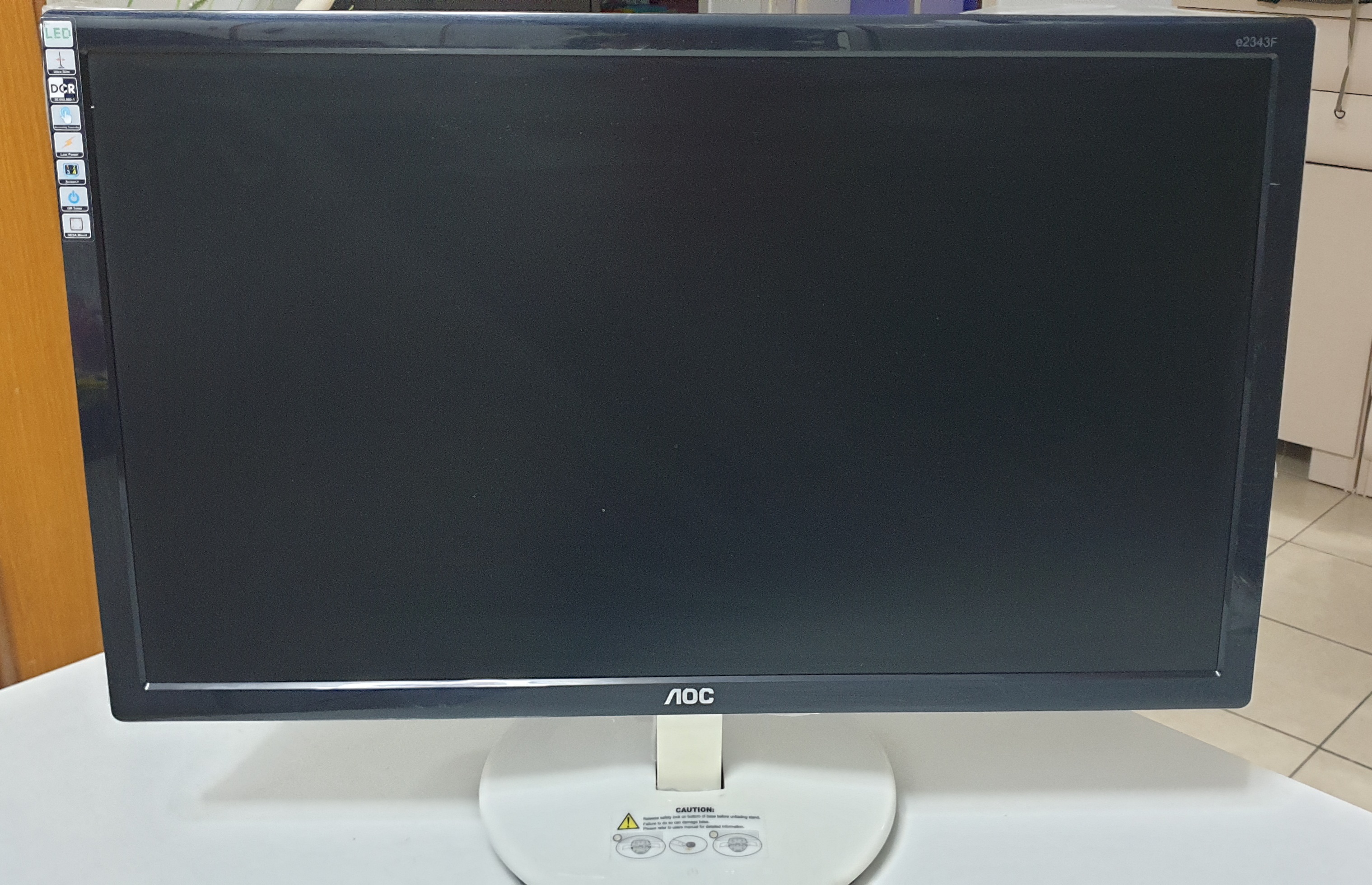 תמונה 1 ,מסך מחשב למכירה בחיפה מחשבים וציוד נלווה  מסכים