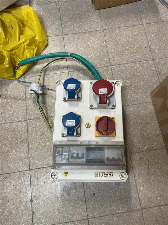תמונה 1 ,לוח חשמל זמני תלת פאזי למכירה בכפר סבא מוצרי חשמל  אביזרים