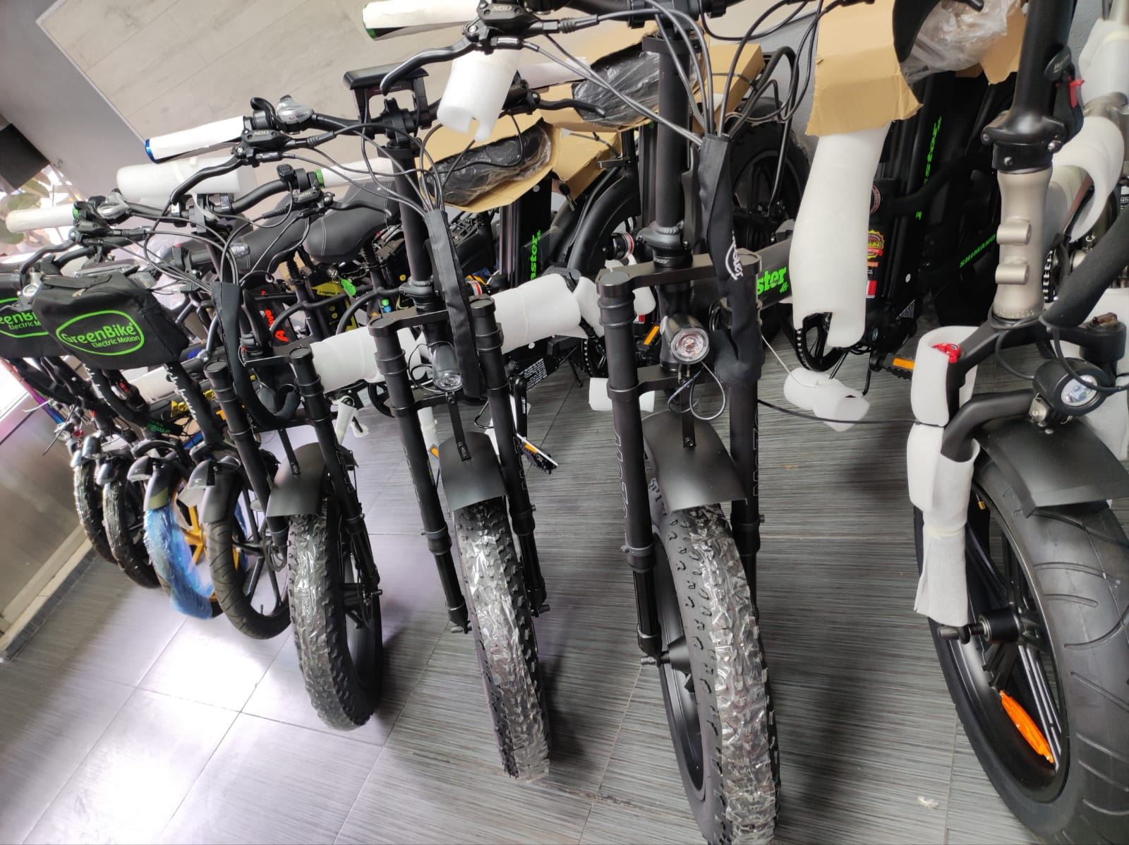 תמונה 3 ,אופניים חשמליים וקורקינט למכירה בחיפה אופניים  אופניים חשמליים