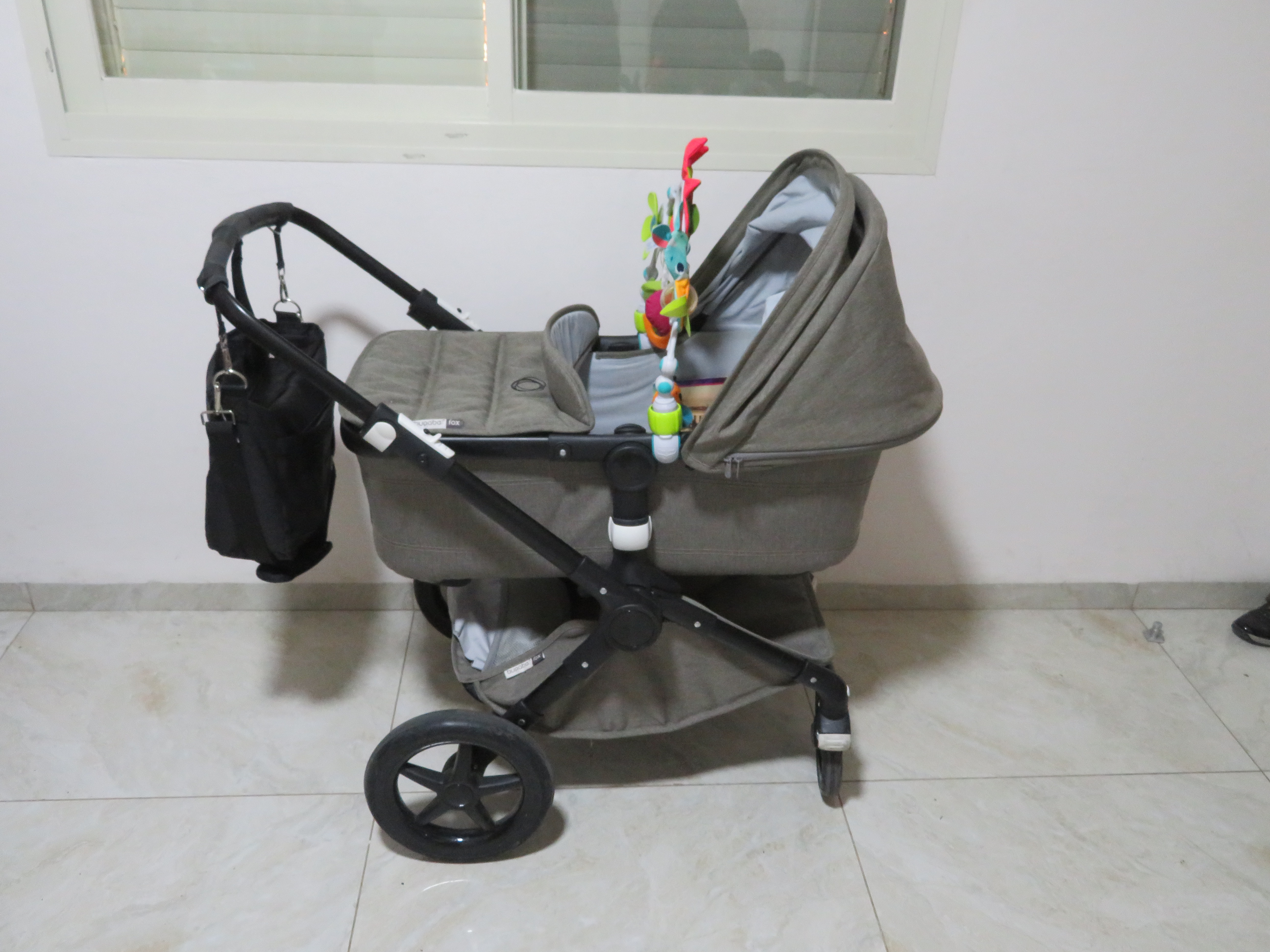 תמונה 1 ,בוגבו דגם פוקס צבע מינרל למכירה בחיפה לתינוק ולילד  עגלות ועגלות טיול