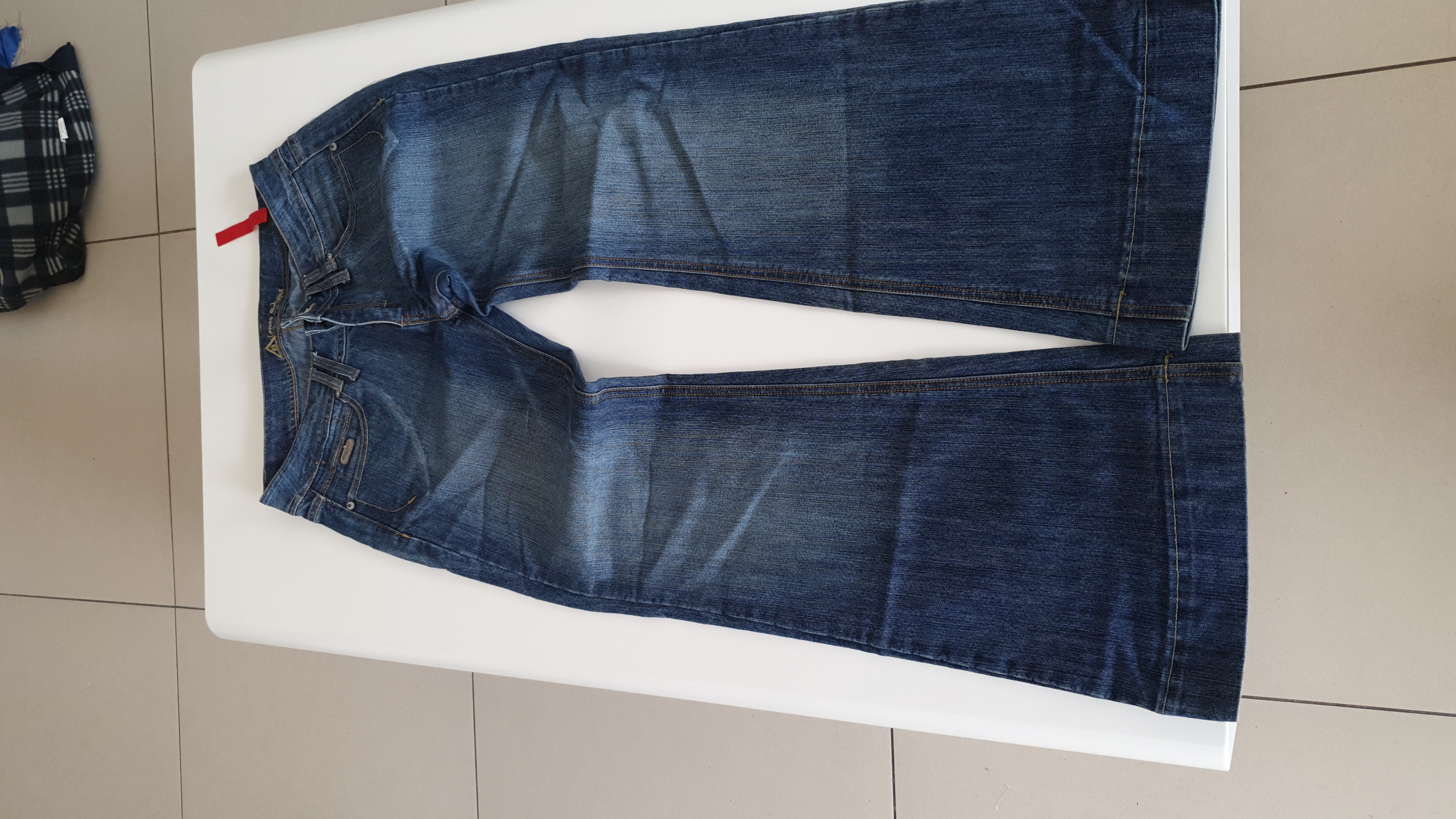 תמונה 6 ,גינסים למכירה בראש העין ביגוד ואביזרים  ג'ינסים ומכנסיים