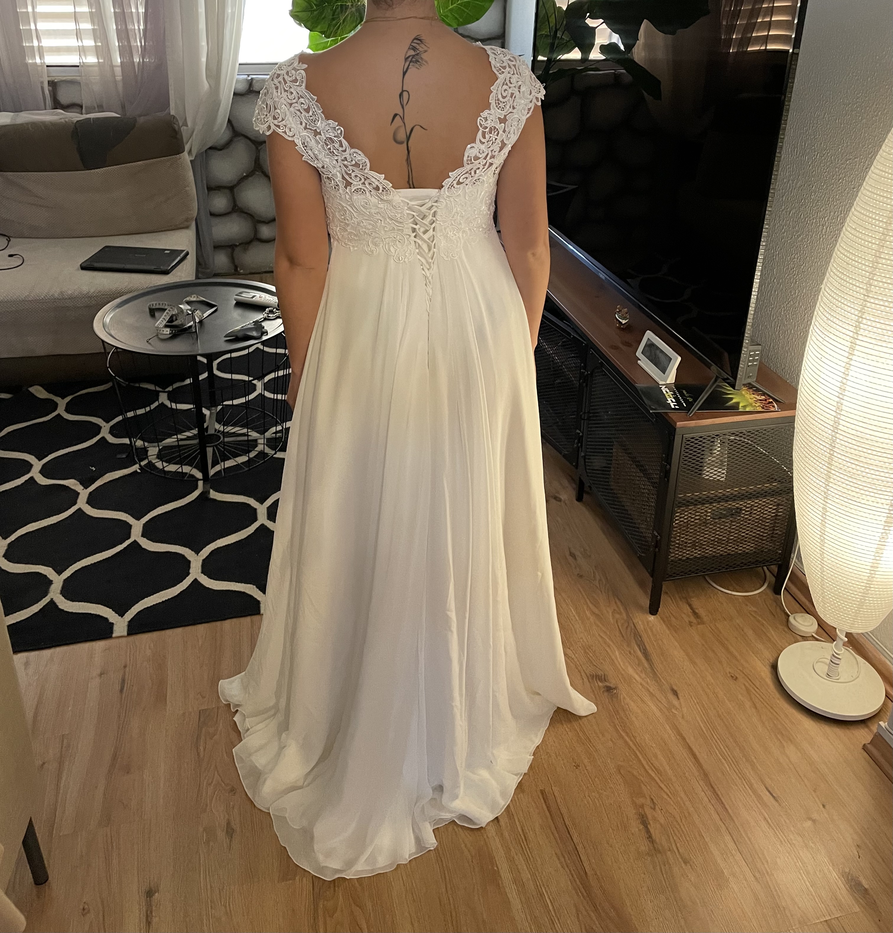 תמונה 3 ,שמלת כלה למכירה בבאר שבע / ירושלים לחתן ולכלה  ביגוד לכלה