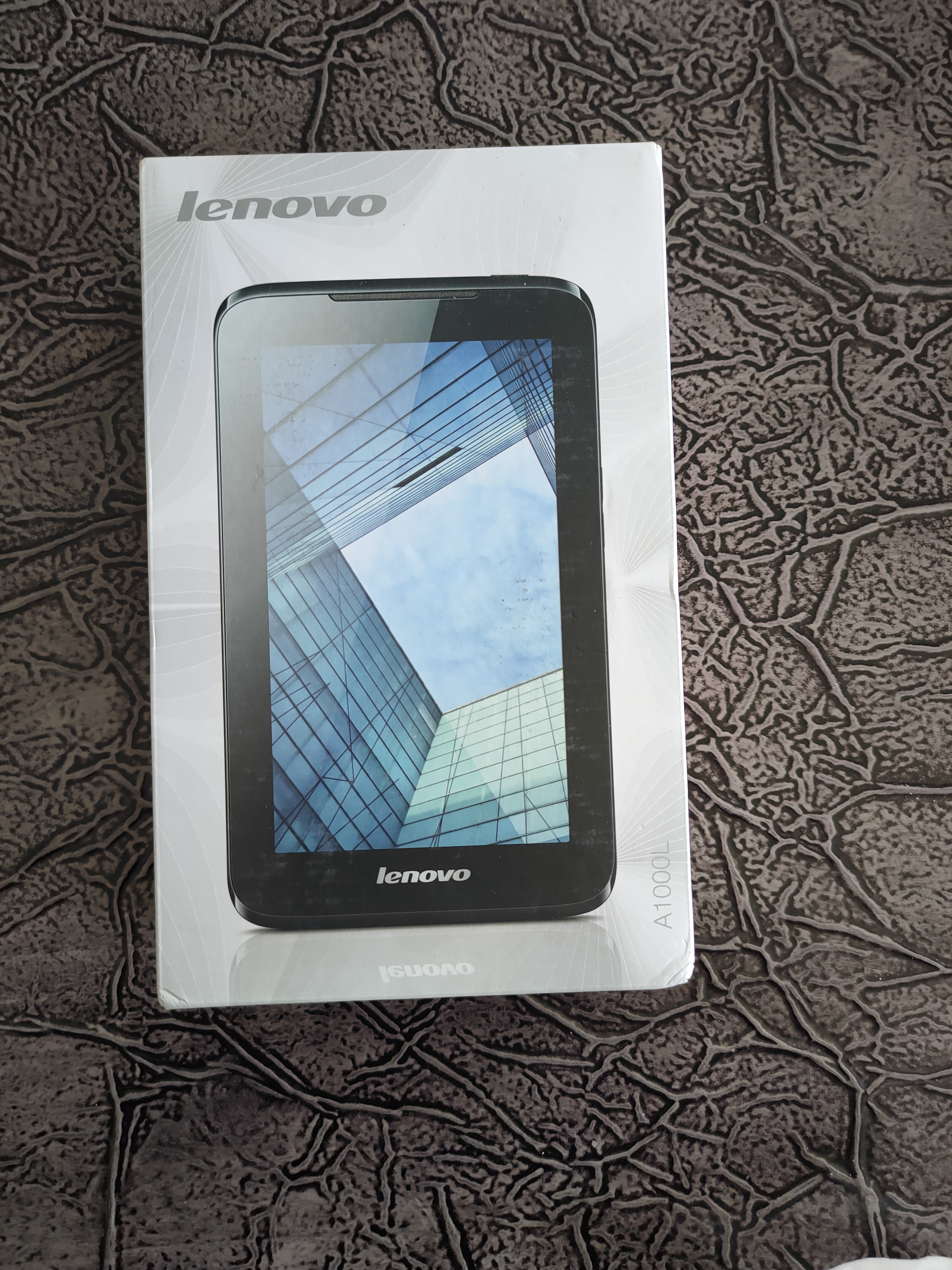 תמונה 1 ,טאבלט של חברת lenovo למכירה בירושלים מחשבים וציוד נלווה  טאבלט Tablet