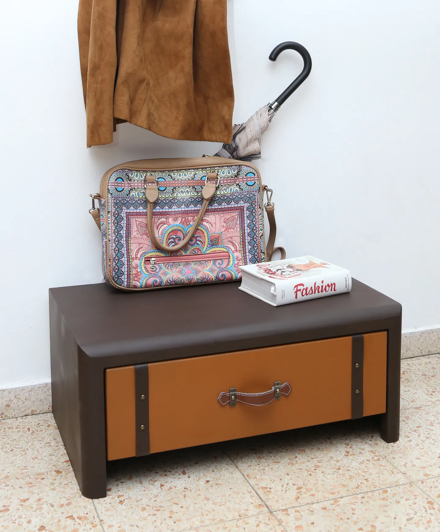תמונה 2 ,שידת מזוודה למכירה בתל אביב ריהוט  שידות