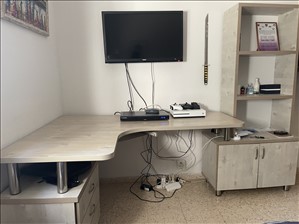 ארון+שולחן עבודה 