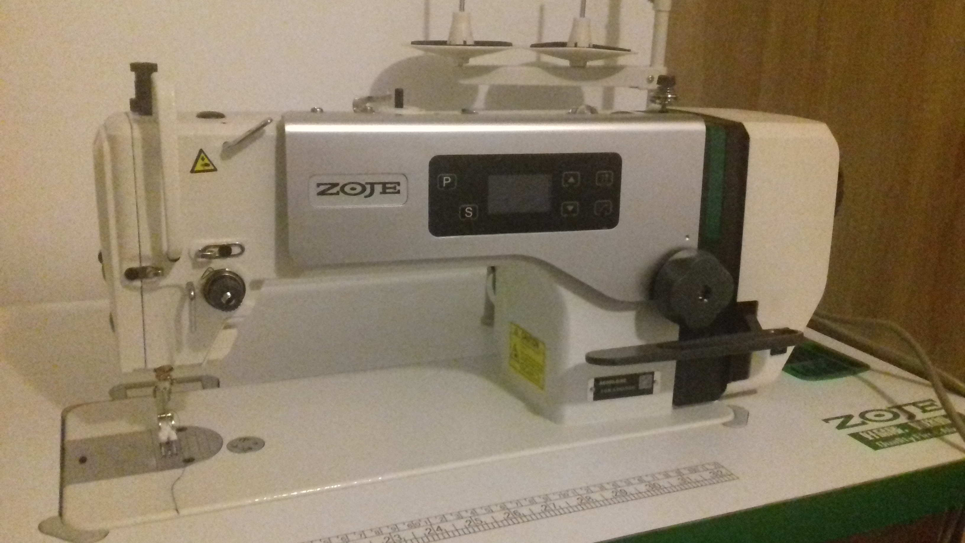תמונה 3 ,מכונת תפירה ZOJE למכירה בקטמון מוצרי חשמל  מכונת תפירה