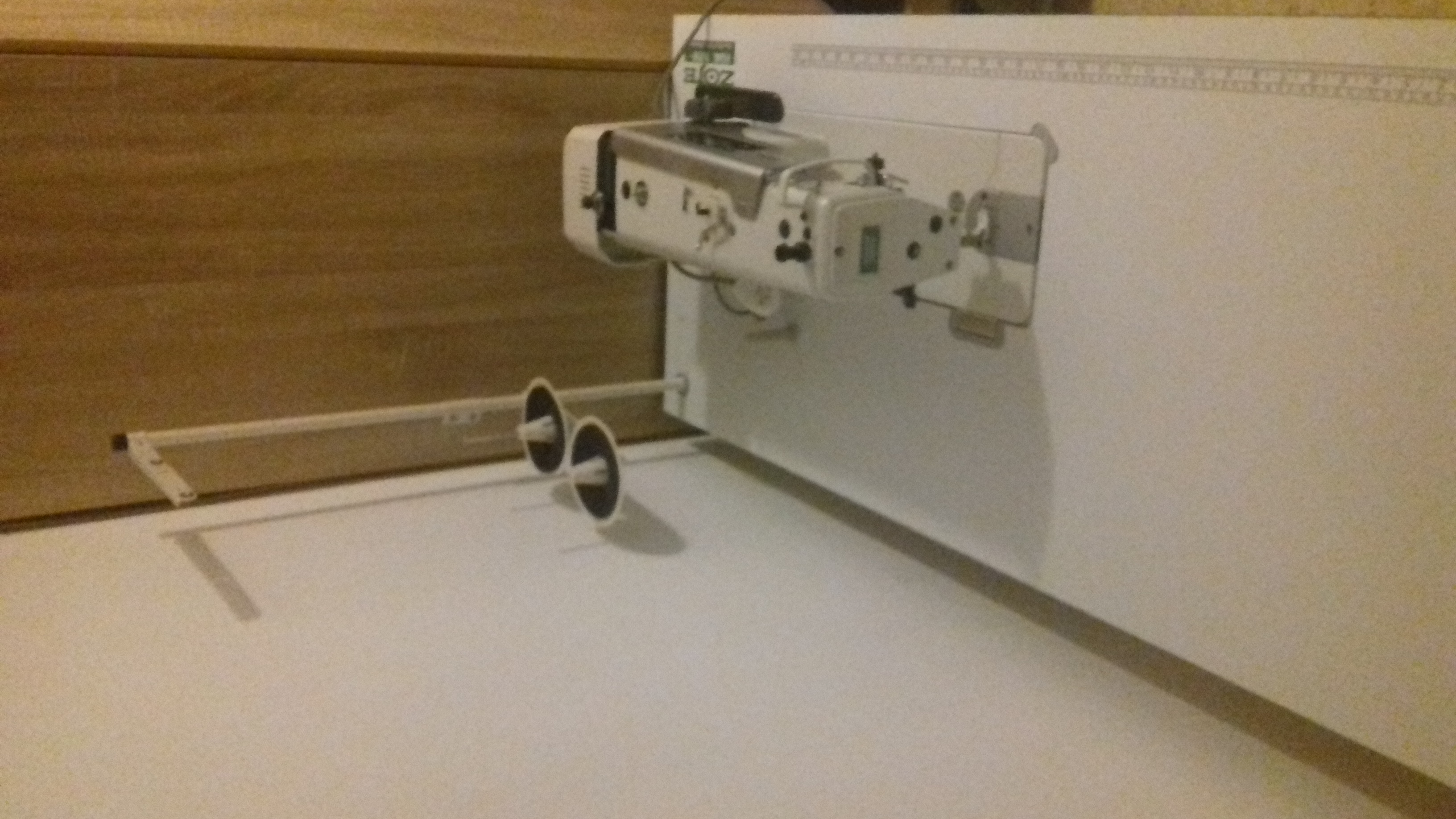 תמונה 4 ,מכונת תפירה ZOJE למכירה בקטמון מוצרי חשמל  מכונת תפירה
