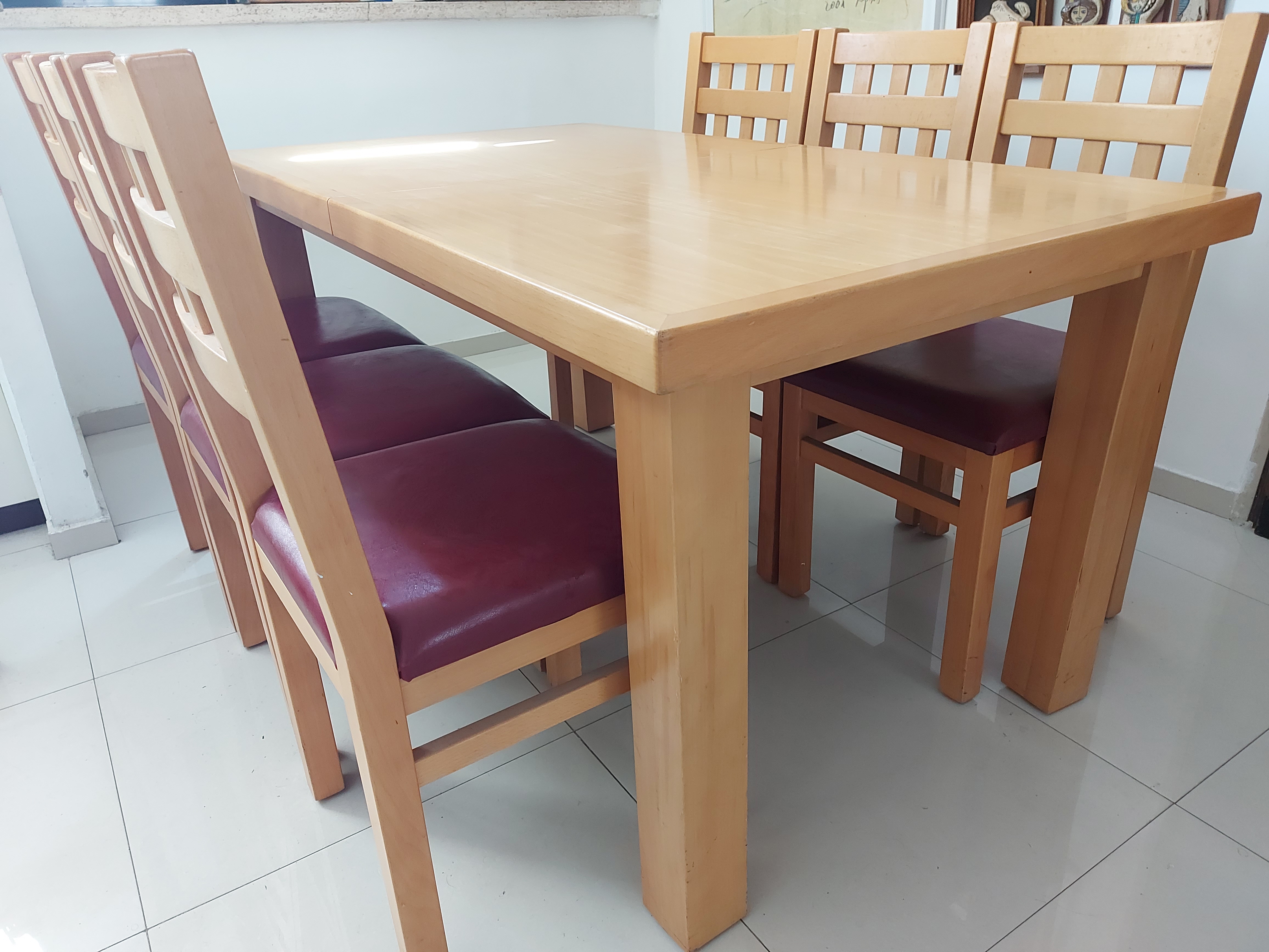 תמונה 5 ,שולחן ו6 כסאות למכירה בפתח תקווה ריהוט  פינת אוכל