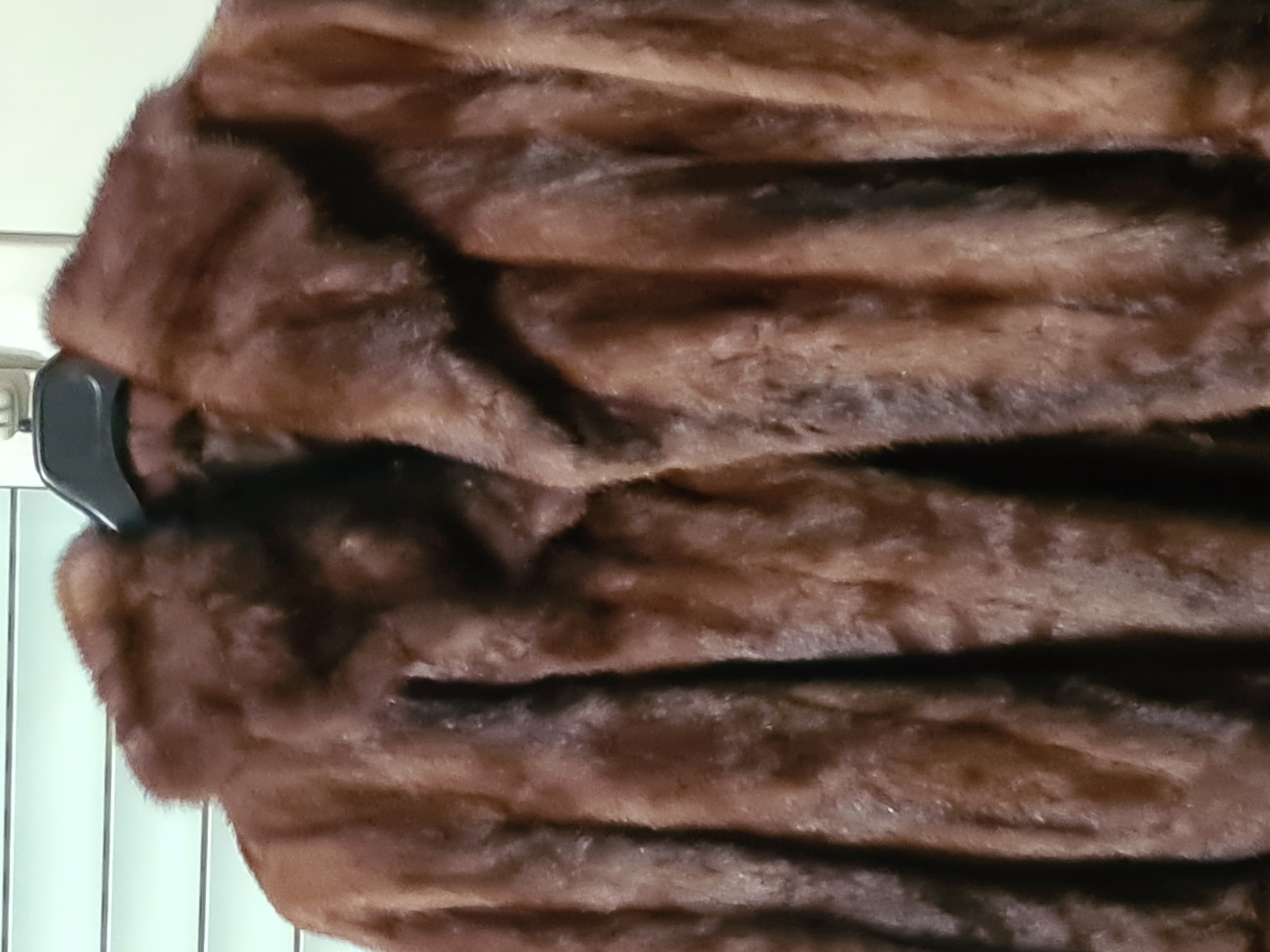 תמונה 1 ,מעיל פרווה מינק למכירה בתל אביב יד-שניה לנשים  בגדי נשים