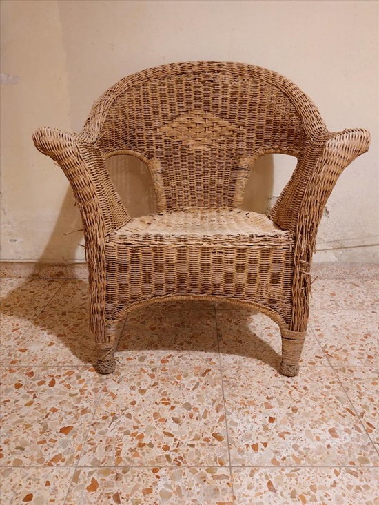 תמונה 1 ,כורסא קלועה למכירה ברמת גן ריהוט  כורסאות