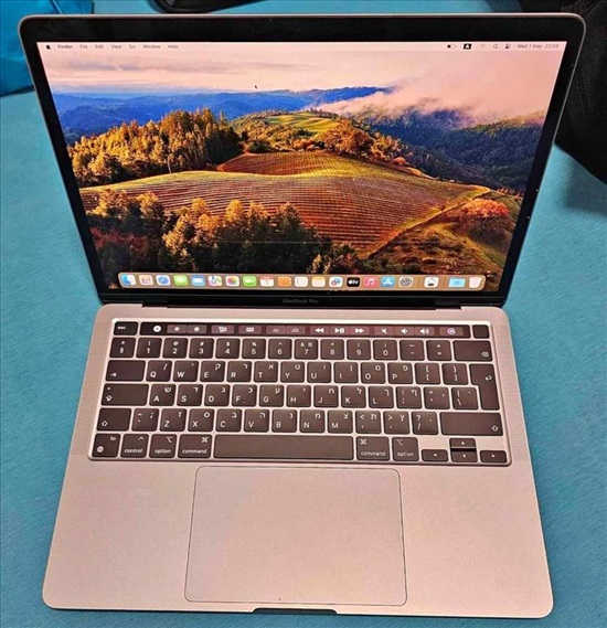 תמונה 1 ,MacBook pro 13 i7 32GB 512GB  למכירה בתל אביב מחשבים וציוד נלווה  מחשב נייד