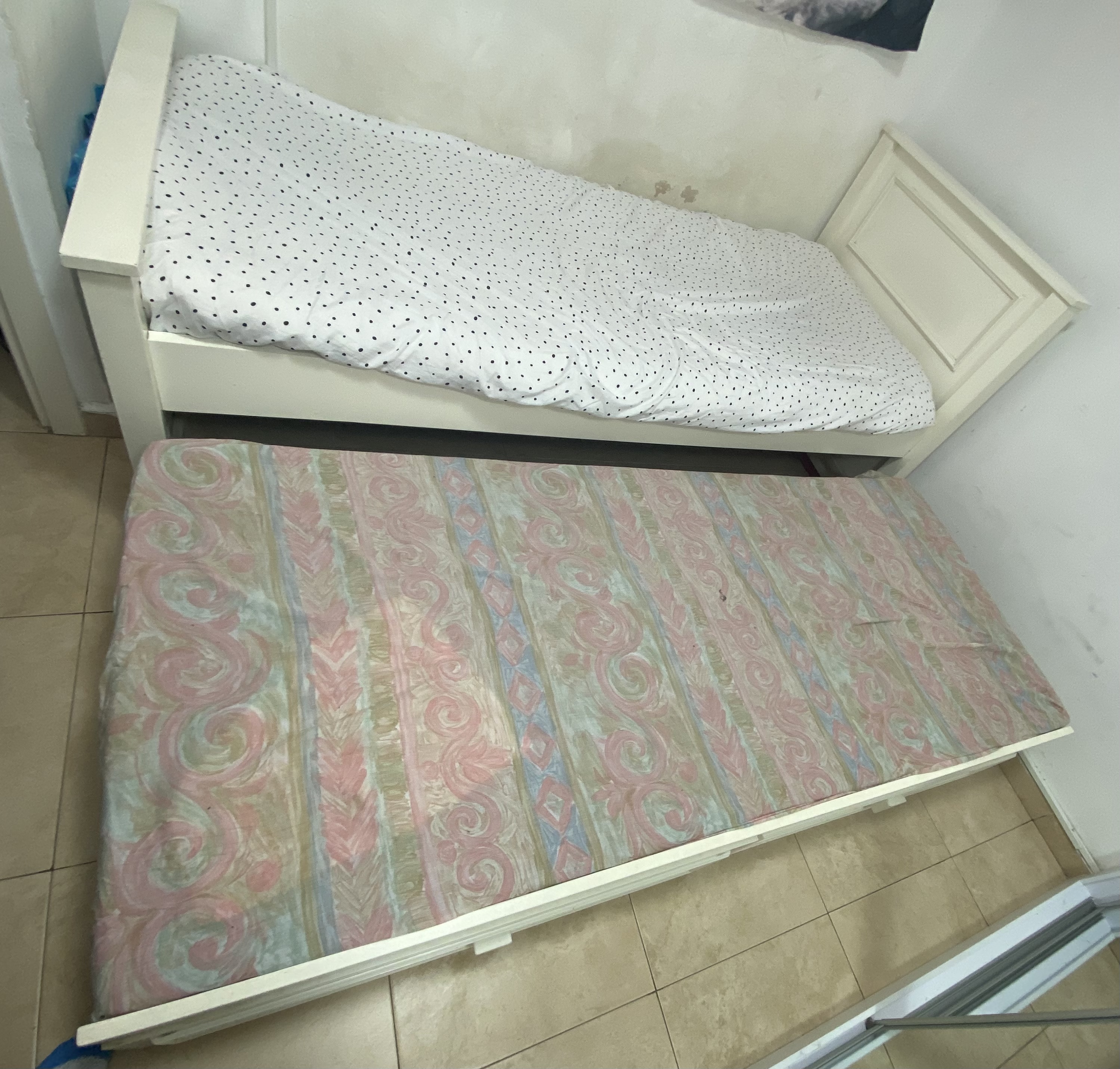 תמונה 5 ,מיטת יחיד מעצמל׳ה למכירה בתל אביב ריהוט  מיטות