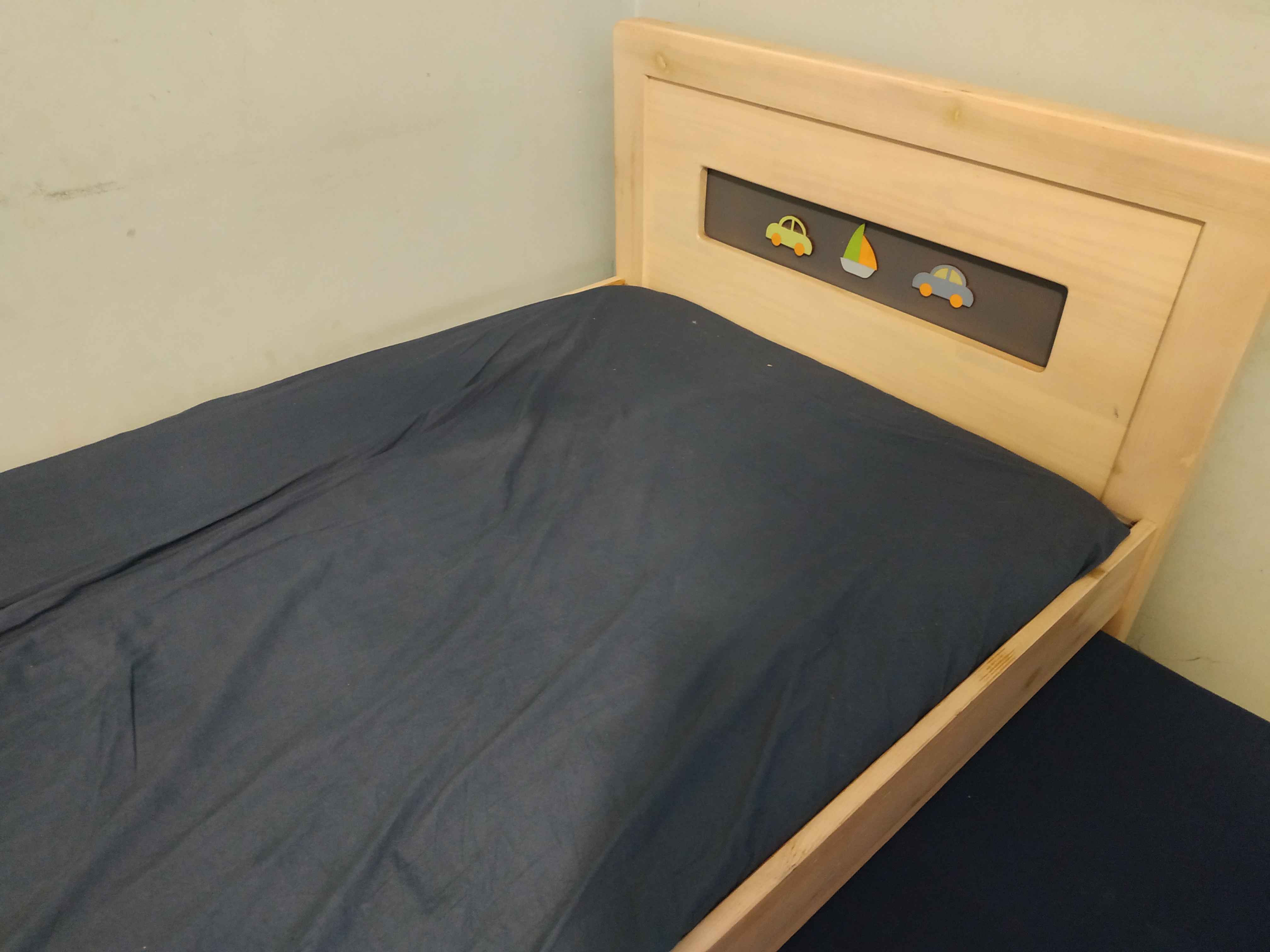 תמונה 4 ,מיטת ילד + מיטת חבר למכירה בקדימה צורן ריהוט  מיטות