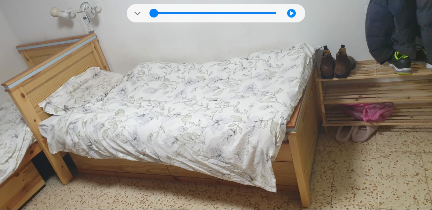 תמונה 5 ,2 מיטות מעץ עם מזרונים ומיטה  למכירה בחיפה ריהוט  חדרי שינה