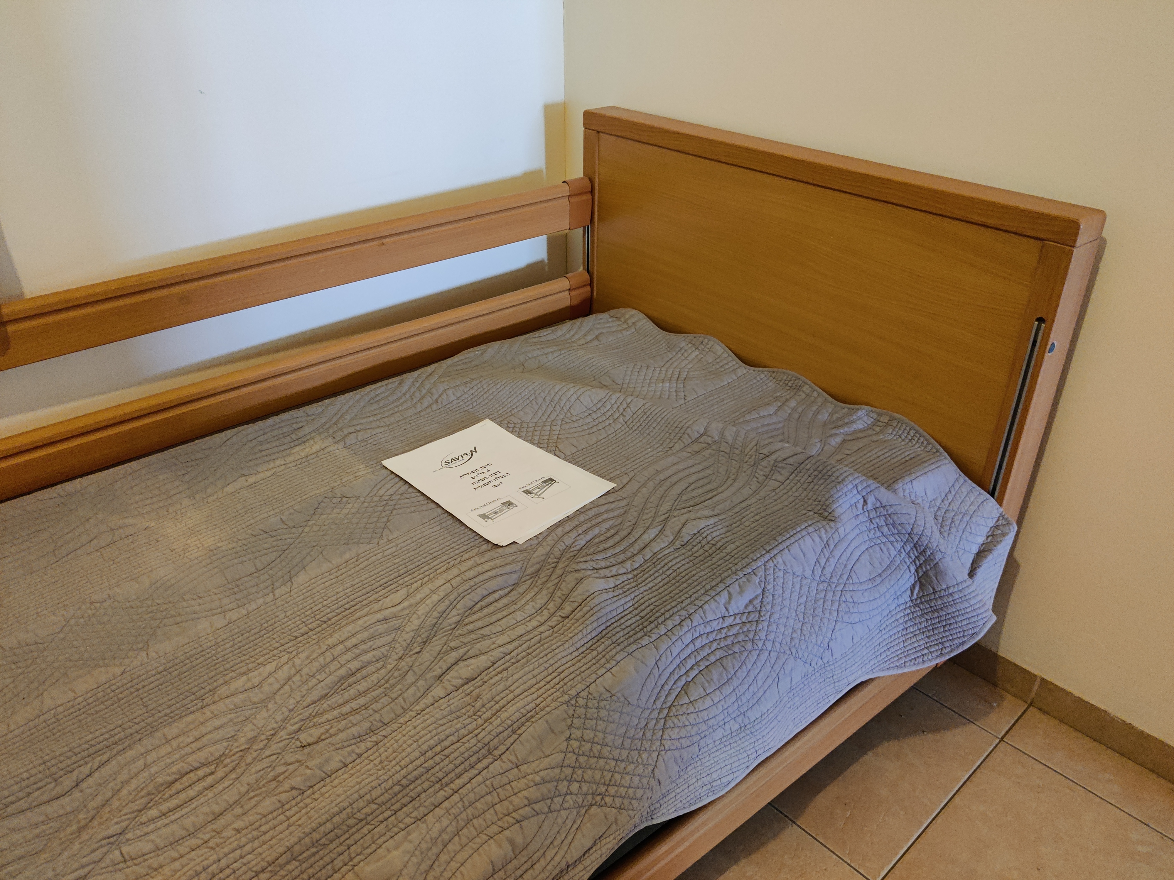 תמונה 1 ,מיטה לחולה סיעודי או נכה למכירה באשדוד ריהוט  מיטות