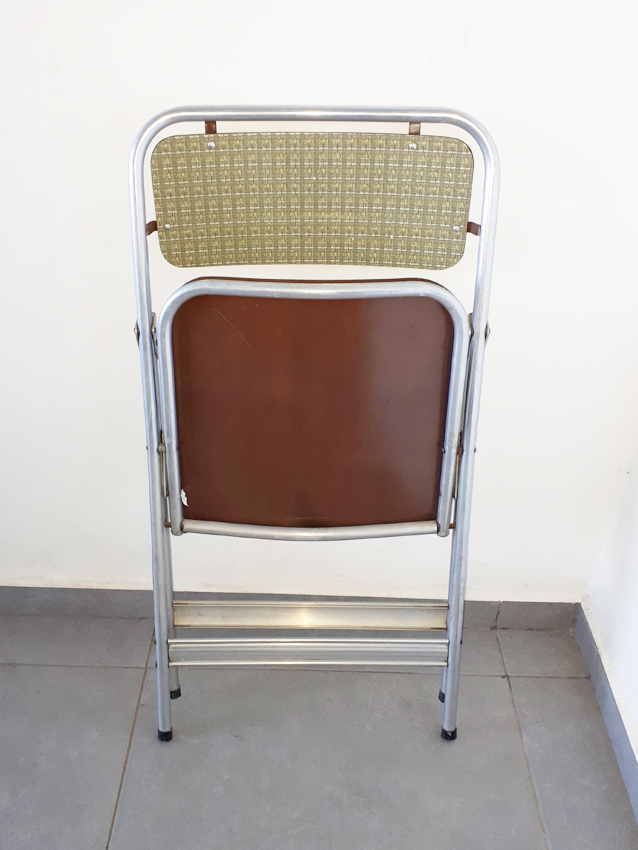 תמונה 3 ,כיסא וינטג מתקפל משנות השבעים למכירה בחיפה ריהוט  כיסאות