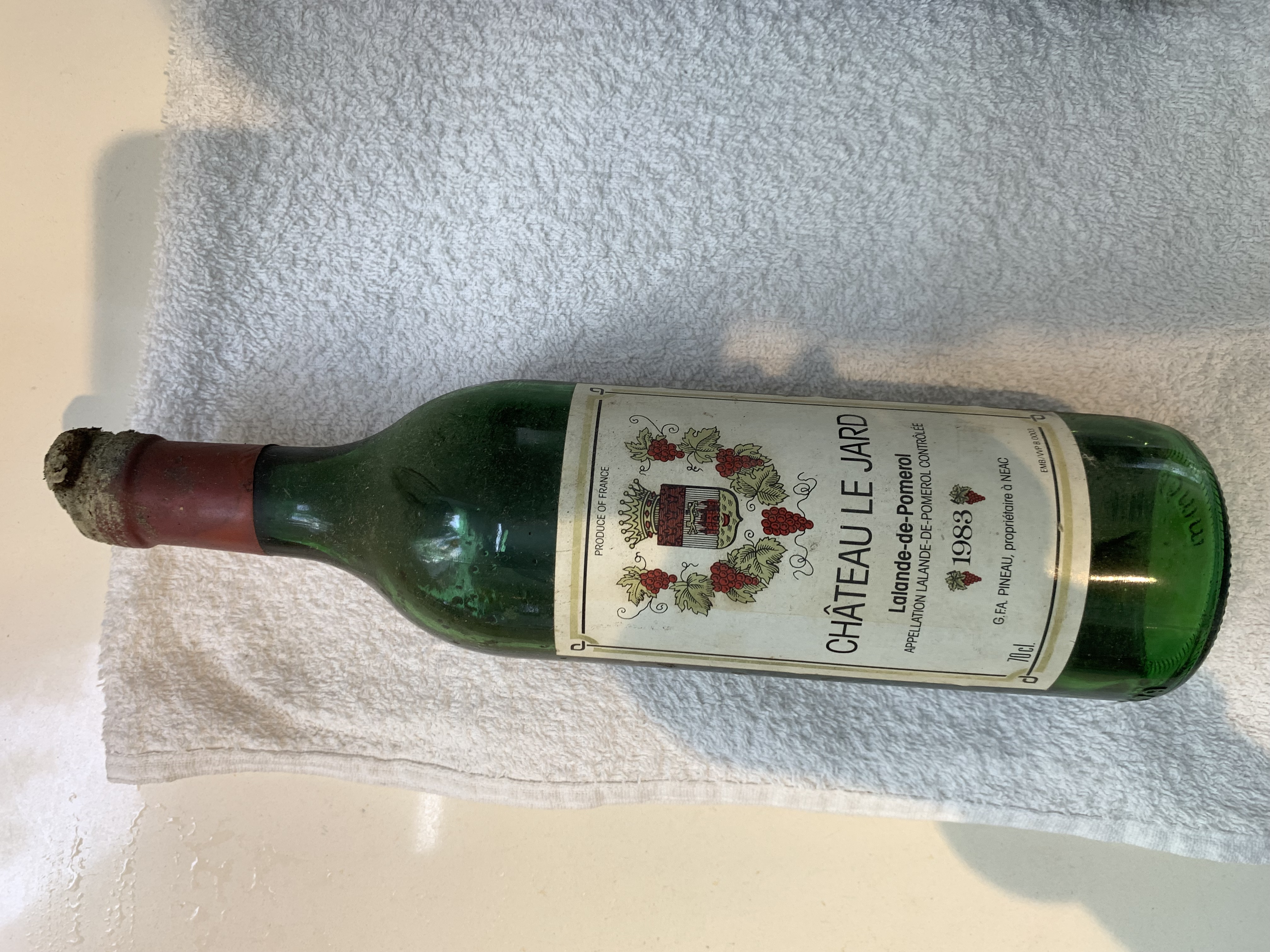 תמונה 3 ,אוסף יינות שנת 1985 5 בקבוקים למכירה בחיפה אספנות  יינות