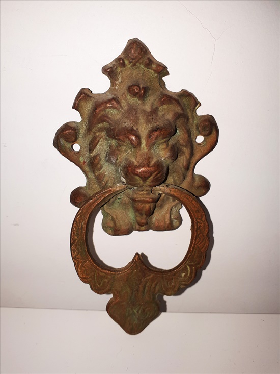 תמונה 1 ,מקוש וינטג' לדלת אריה מברונזה למכירה בחיפה אספנות  חפצי נוי