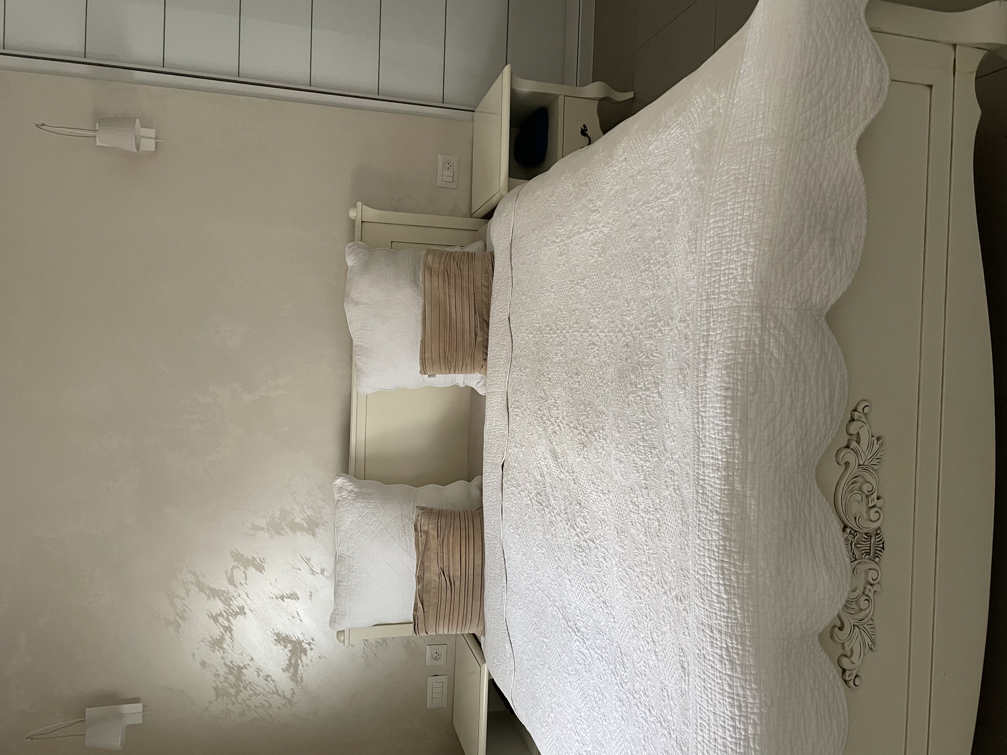 תמונה 2 ,מיטה 2  שידות פרובנס למכירה בכפר סבא ריהוט  חדרי שינה