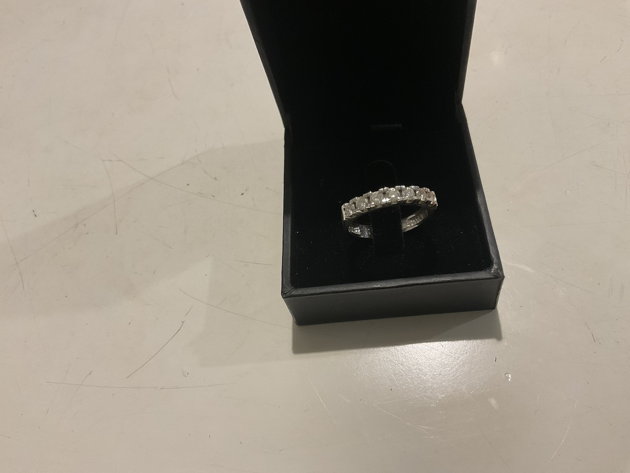 תמונה 5 ,טבעת חדשה 1.5 קארט  למכירה בראשון לציון תכשיטים  טבעות