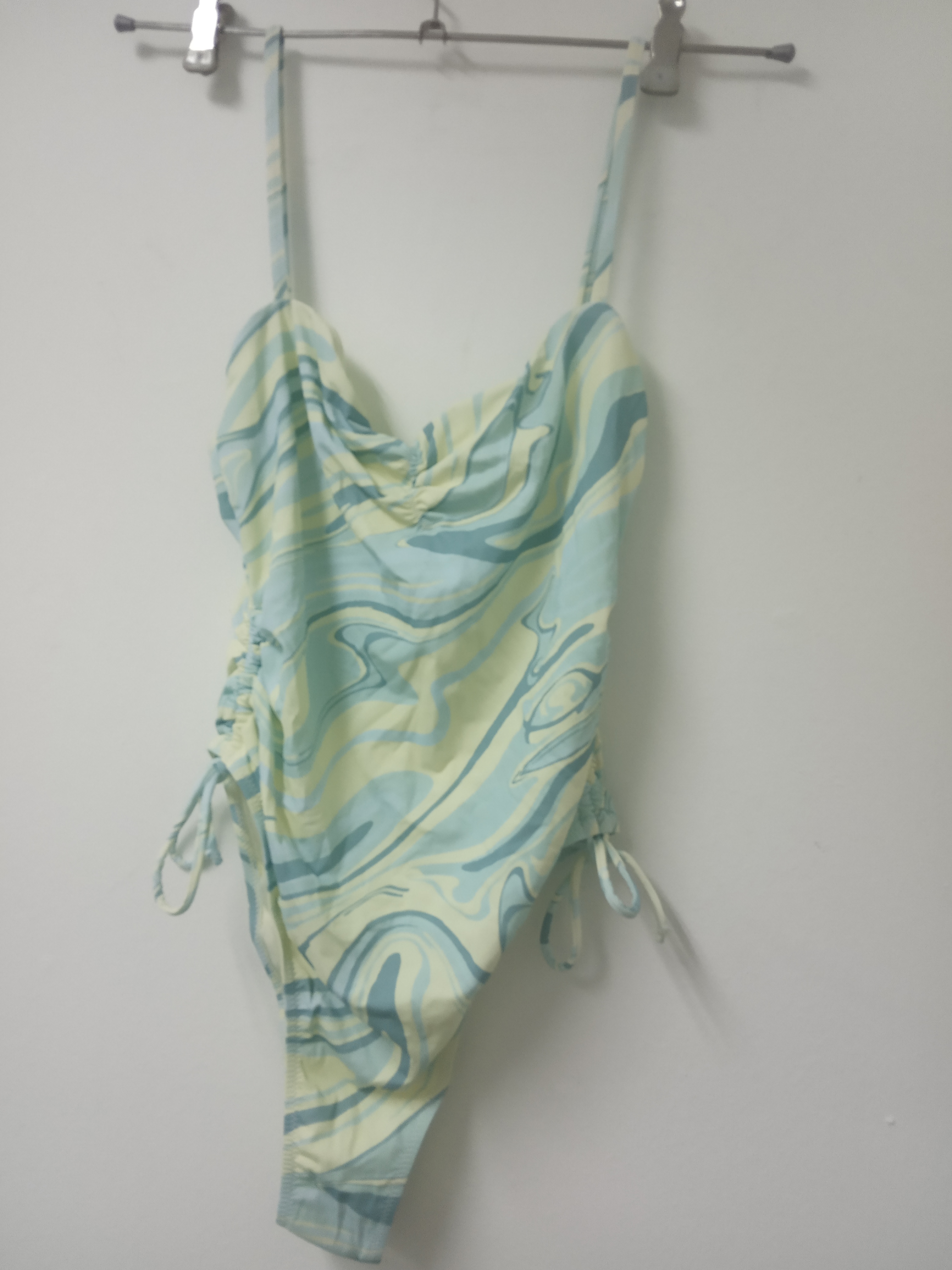 תמונה 2 ,בגד ים מנגו חדש למכירה בתל אביב ביגוד ואביזרים  בגדי ים