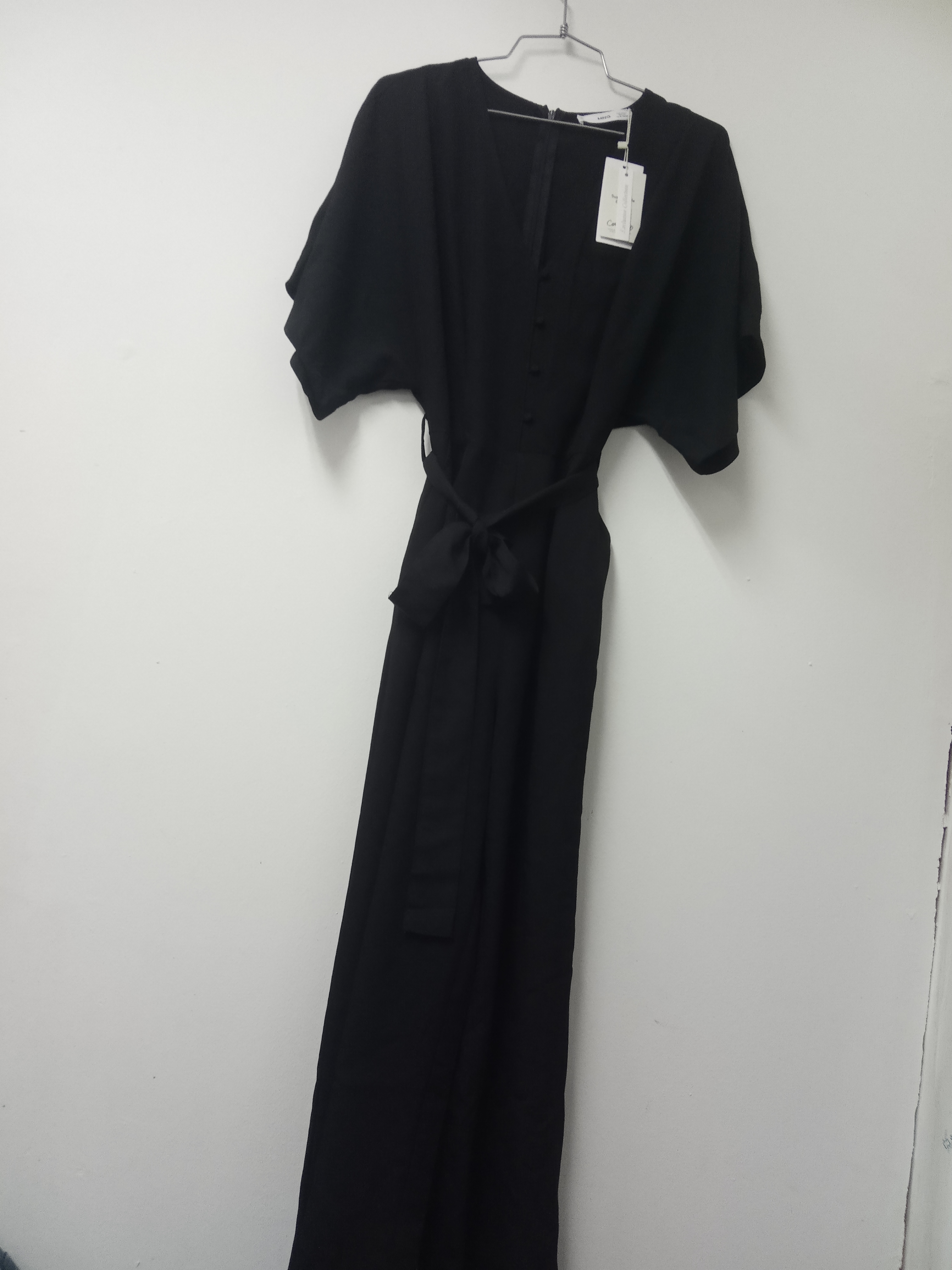 תמונה 3 ,אוברול מנגו שחור חדש סמול למכירה בתל אביב ביגוד ואביזרים  שמלות וחליפות