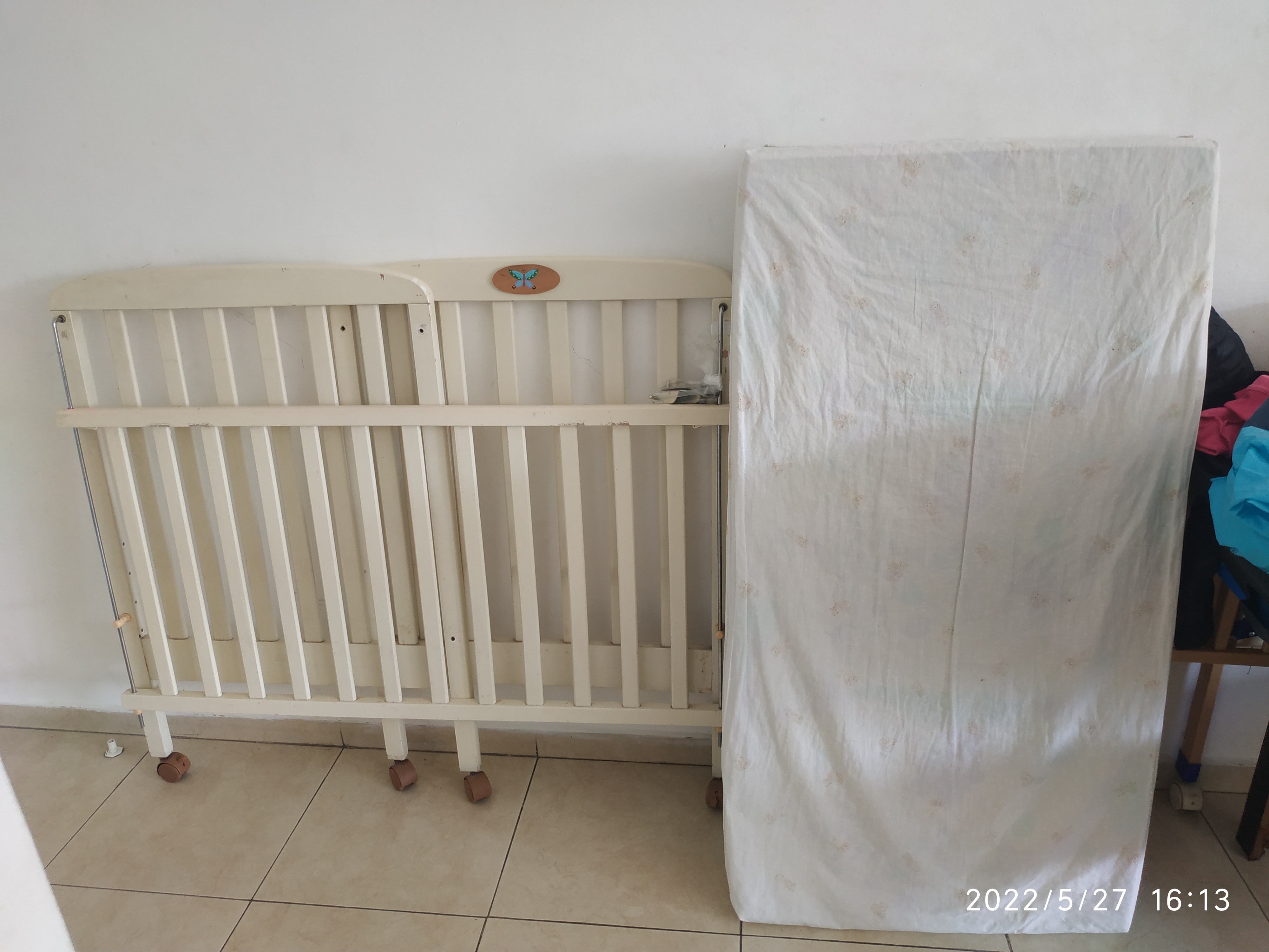 תמונה 1 ,מיטת תינוק למכירה בHolon לתינוק ולילד  מיטות ולולים