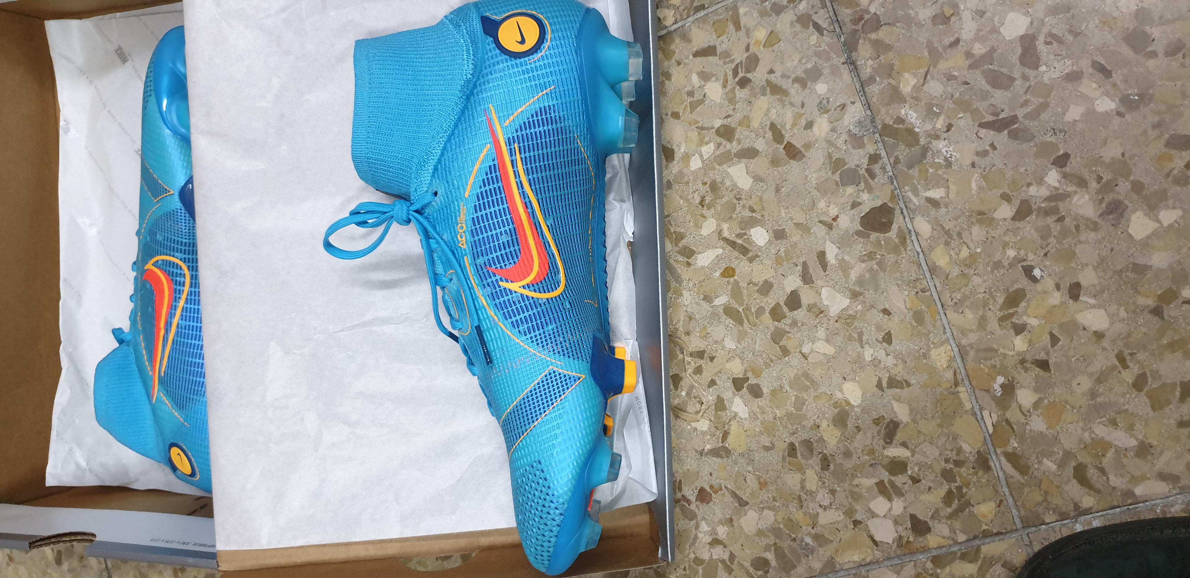 תמונה 2 ,Nike Mercurial Superfly 8 Elit למכירה ברמת גן ציוד ספורט  ביגוד ונעליים מקצועיות
