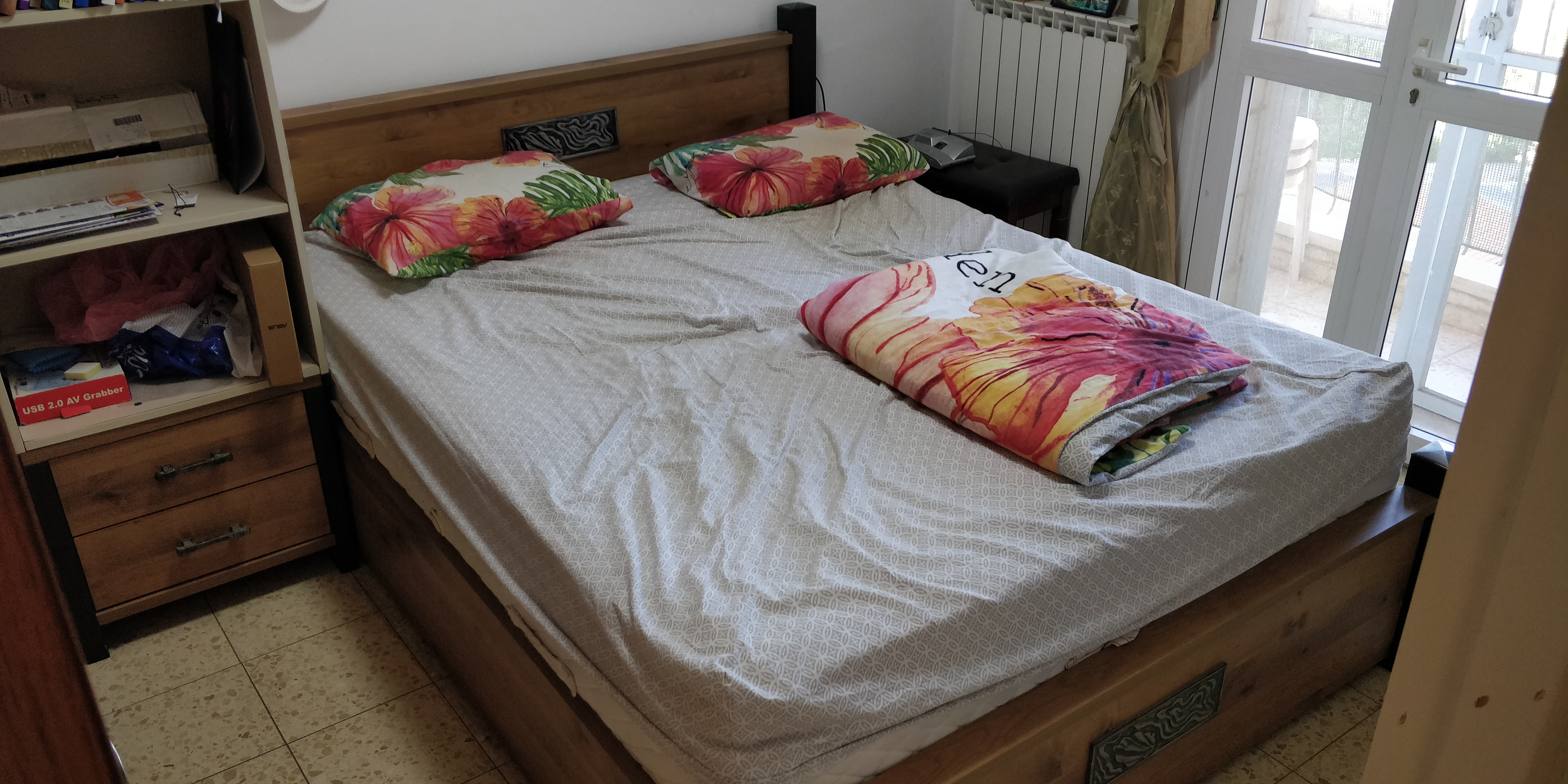תמונה 1 ,מיטה עם מזרון וארון חדר הורים למכירה בגבעת זאב ריהוט  חדרי שינה