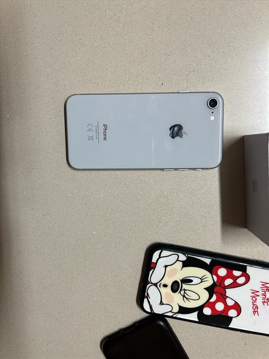 תמונה 3 ,אייפון 8 כמו חדש 256 גיגה בייט למכירה בחולון סלולרי  סמארטפונים