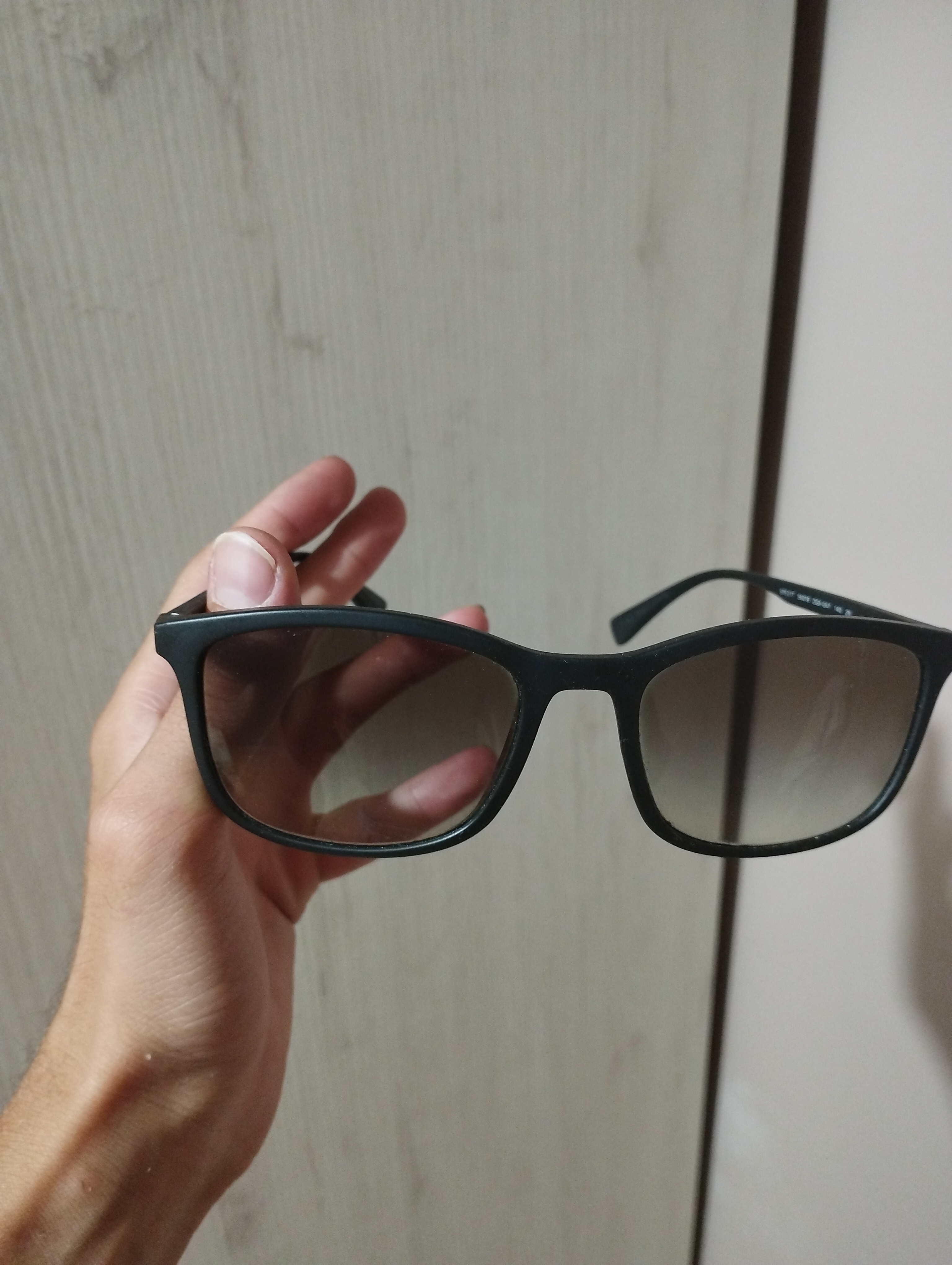 תמונה 6 ,משקפי שמש פראדה למכירה באביחיל משקפיים  משקפי מעצבים