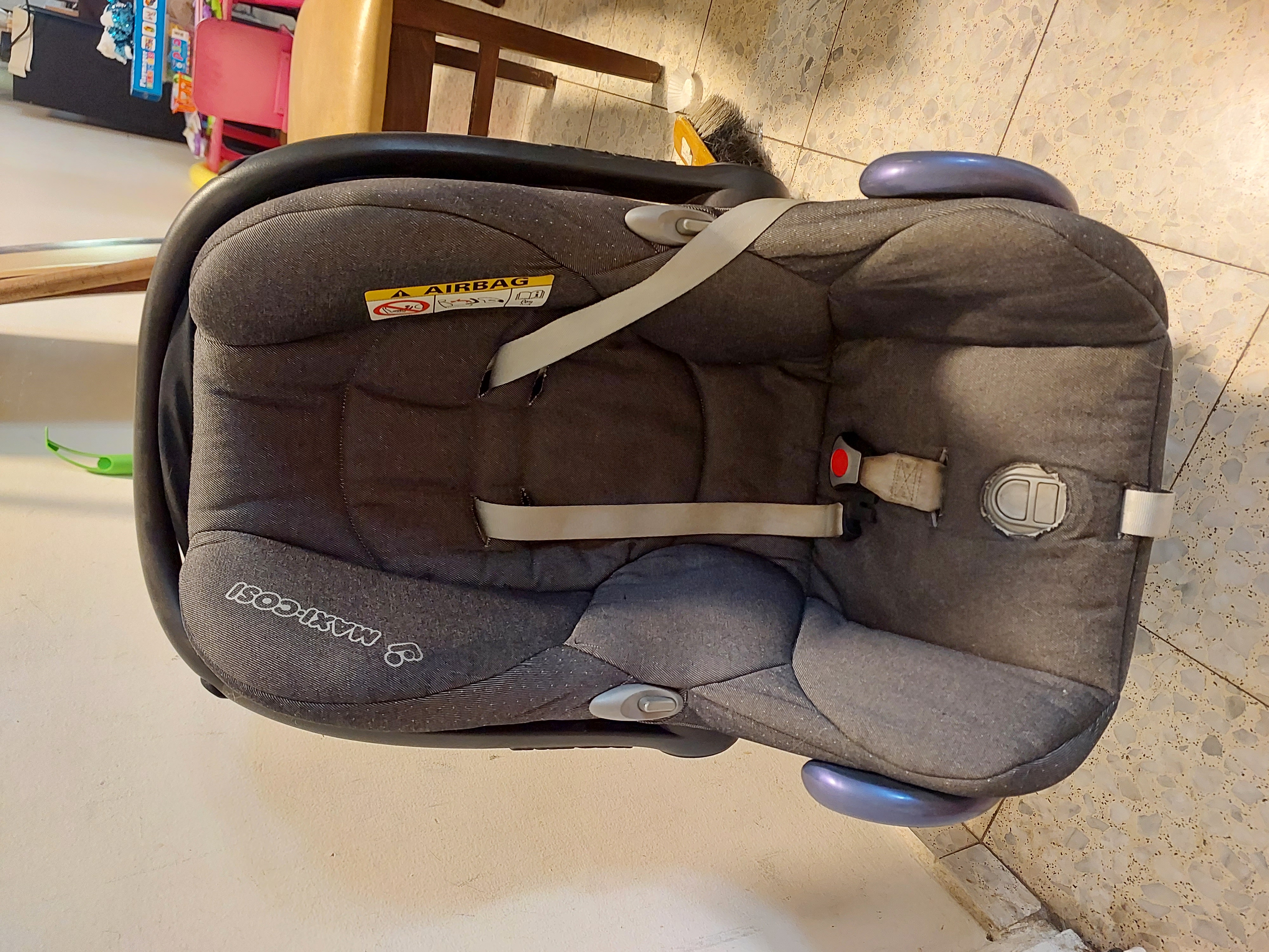 תמונה 2 ,כסא לרכב  למכירה ברמת גן לתינוק ולילד  כסא לרכב