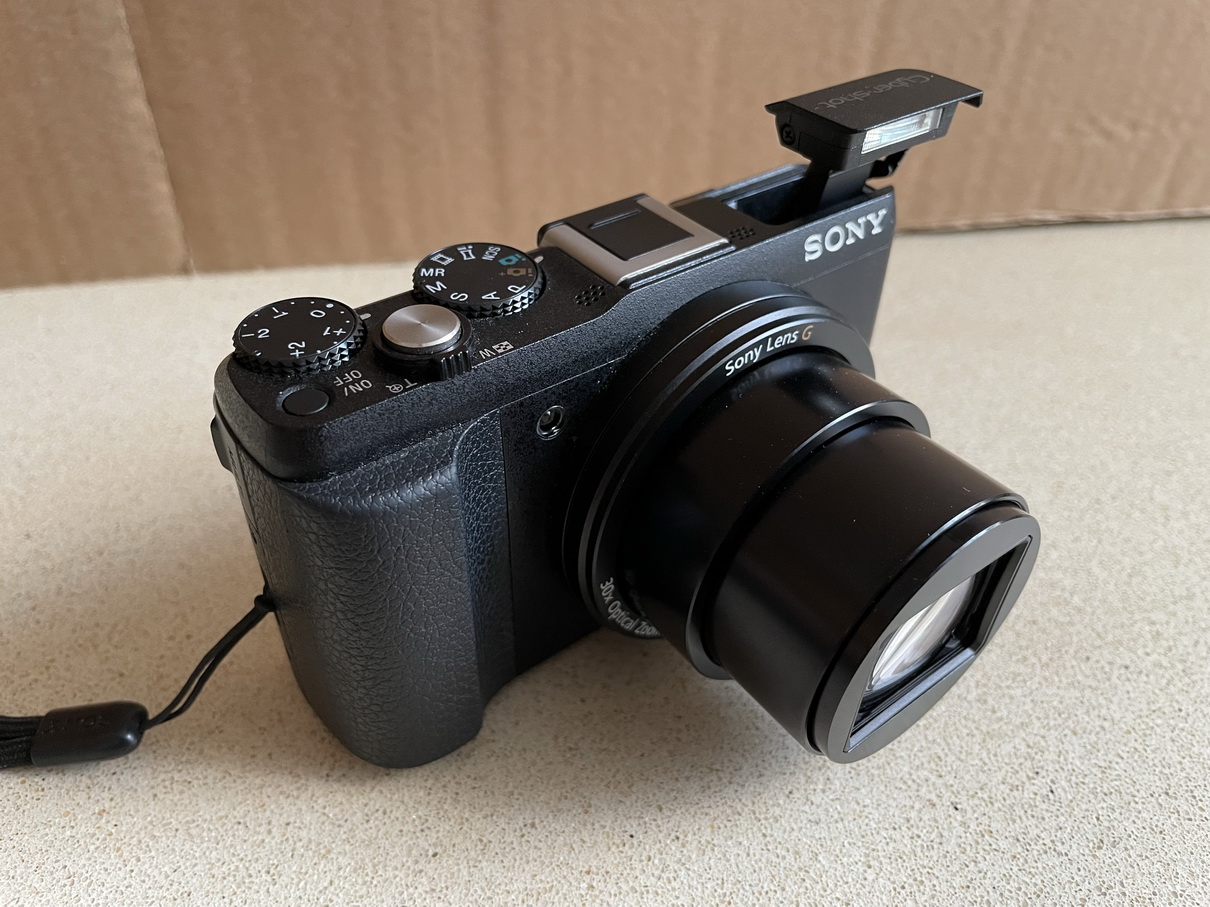 תמונה 1 ,Sony CyberShot DSC-HX60 למכירה בנתניה צילום  מצלמה דיגיטלית
