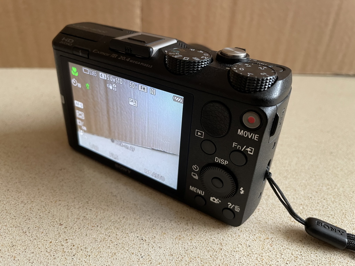 תמונה 2 ,Sony CyberShot DSC-HX60 למכירה בנתניה צילום  מצלמה דיגיטלית