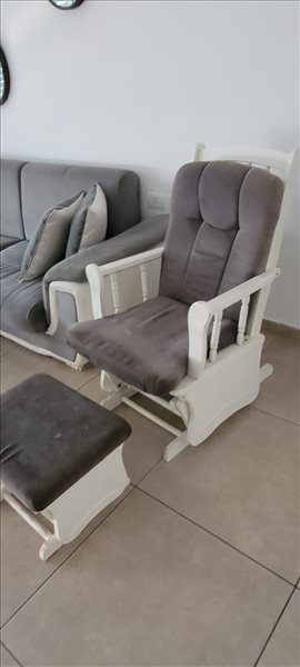 ריהוט כיסא נדנדה 32 