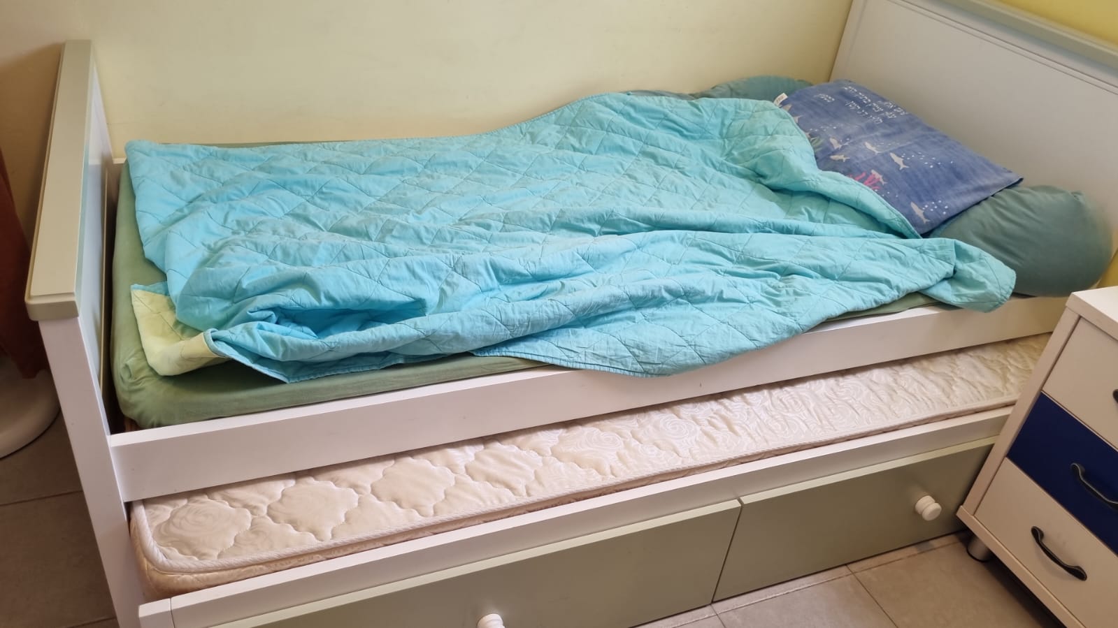 תמונה 5 ,מיטת ילד נפתחת למיטת חבר למכירה בצור משה לתינוק ולילד  מיטות ולולים