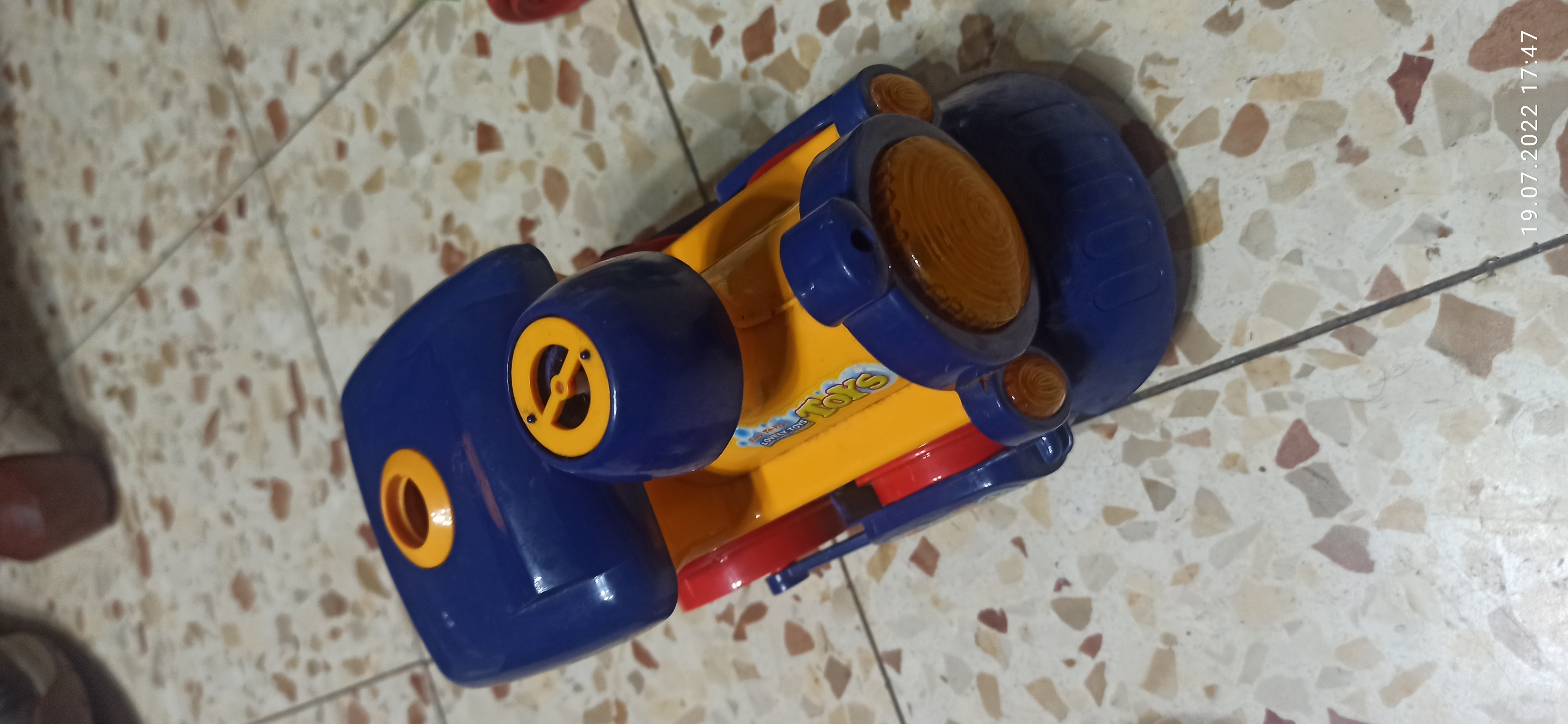 תמונה 4 ,4 מכוניות  1 מטוס גמבו למכירה ביבנה צעצועי ילדים  מכוניות
