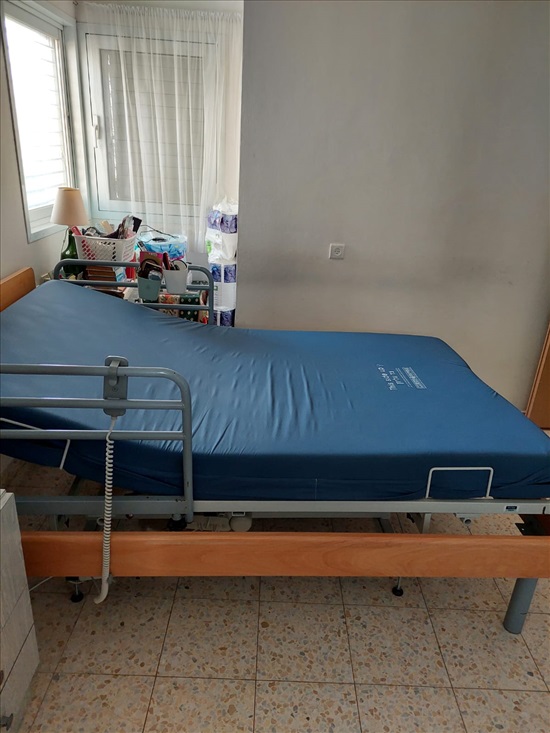 תמונה 2 ,מיטת עמינח  רפואי  למכירה בהרצליה ציוד סיעודי/רפואי  מיטה