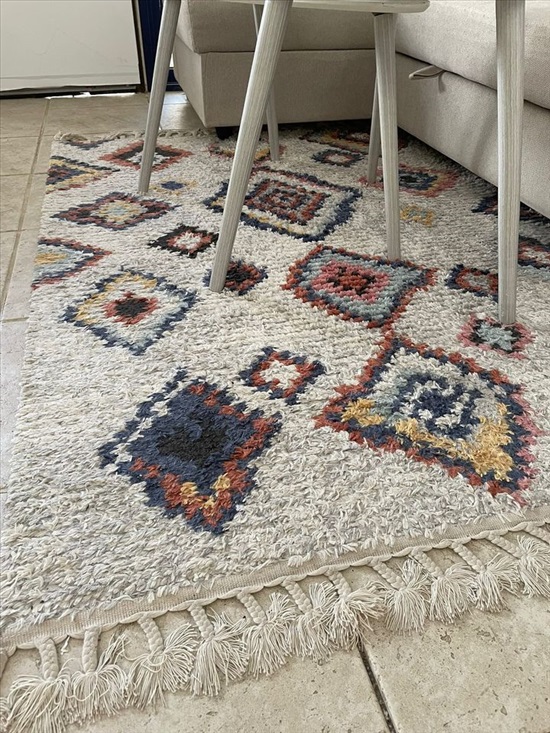 תמונה 2 ,שטיח צבעוני למכירה בבאר שבע ריהוט  שטיחים