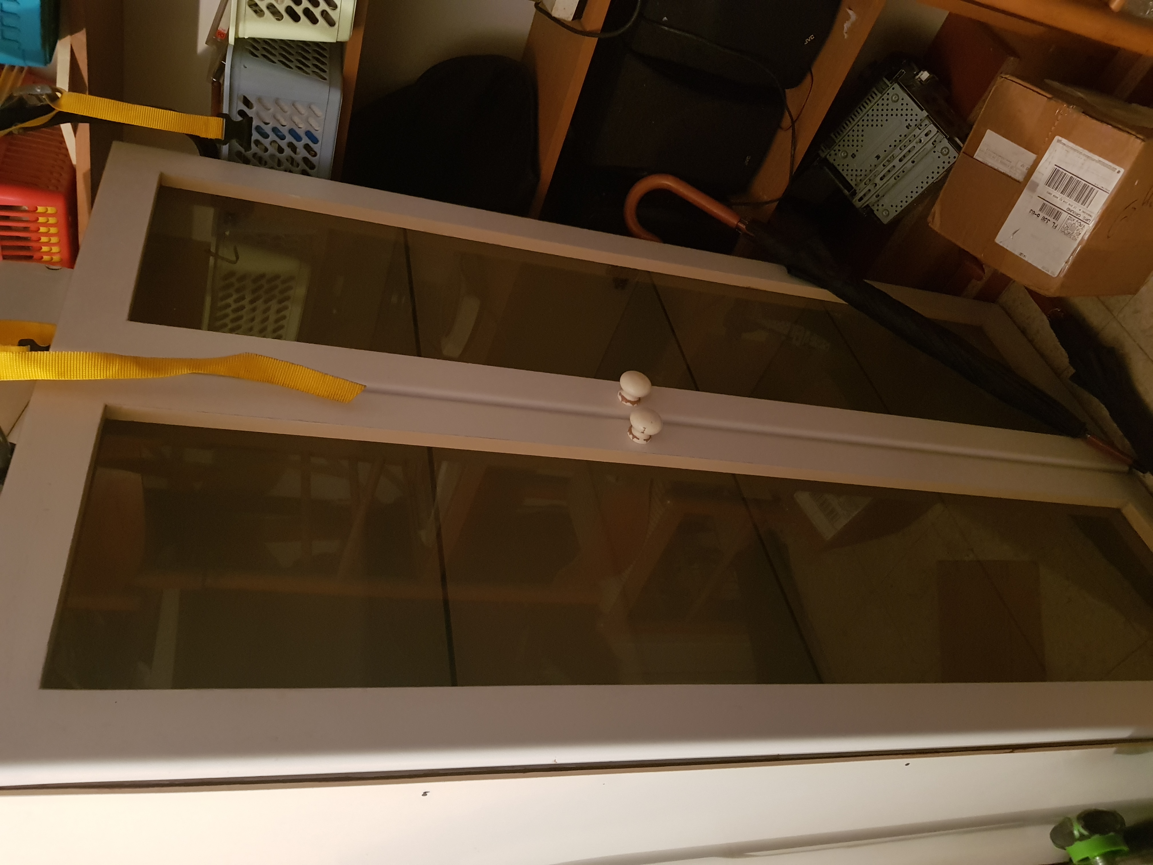 תמונה 2 ,ארונית דלתות זכוכית  סנדוויץ למכירה ברמת גן ריהוט  ארונות