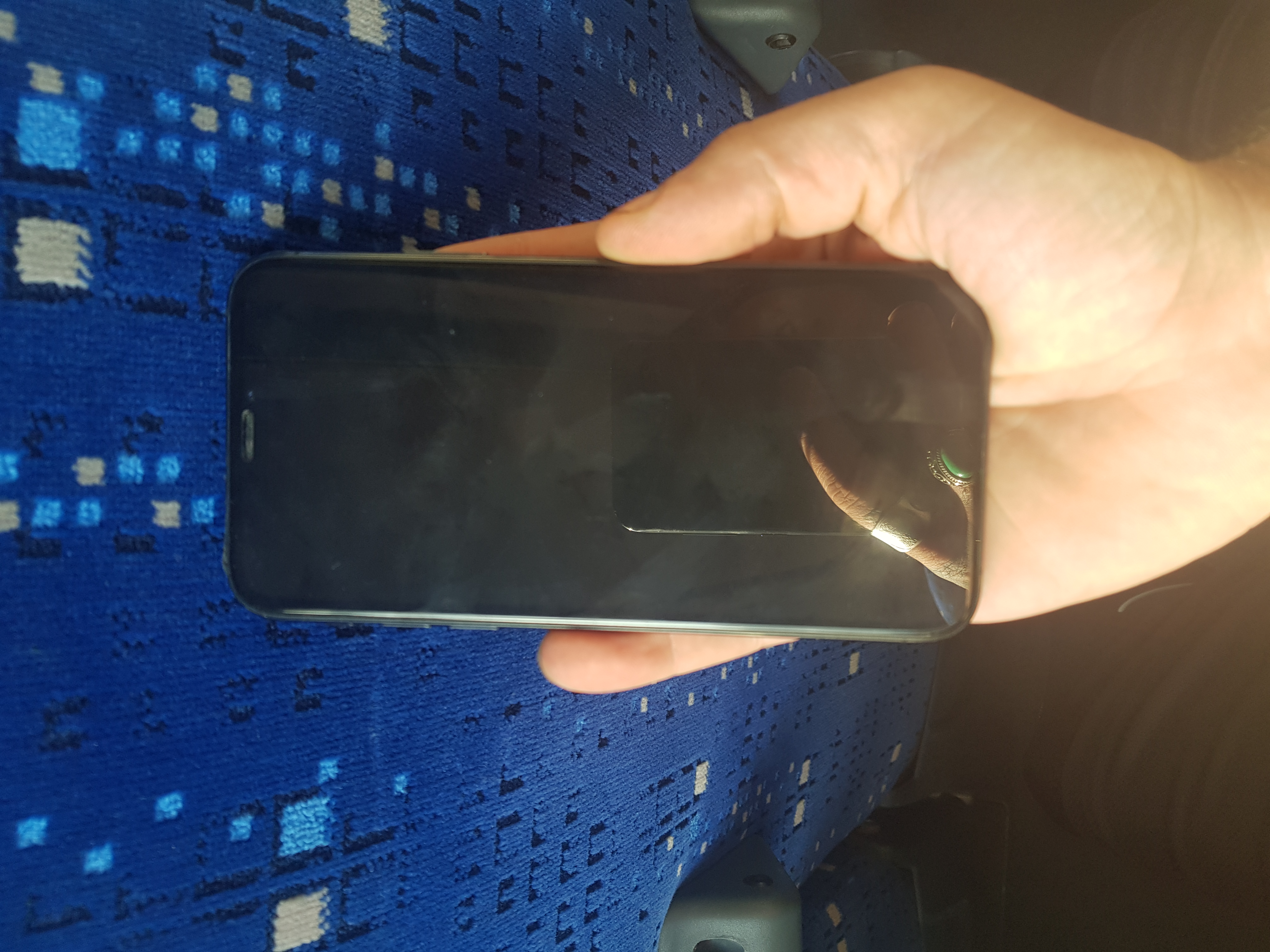 תמונה 1 ,שחר למכירה בתל אביב סלולרי  סמארטפונים