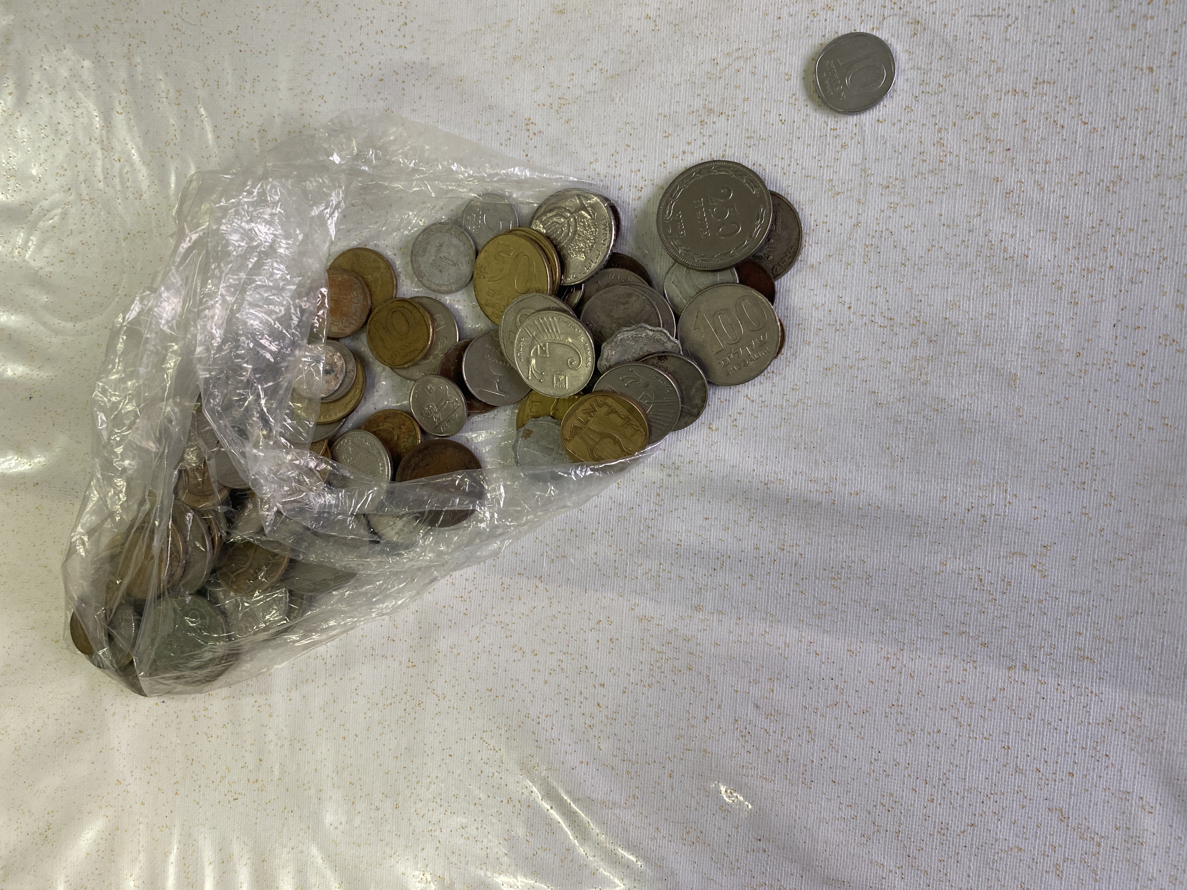תמונה 5 ,שטרות מטבעות ישנים ישראל וחו״ל למכירה בבאר שבע  אספנות  אחר