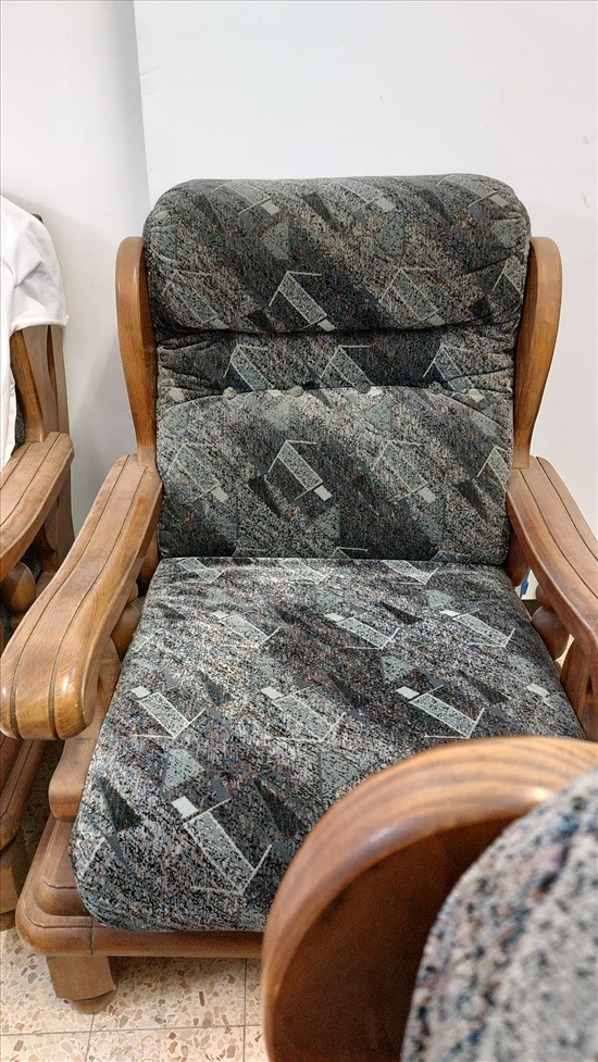 תמונה 2 ,ספה 2 מושבים למכירה בתל אביב ריהוט  ספות